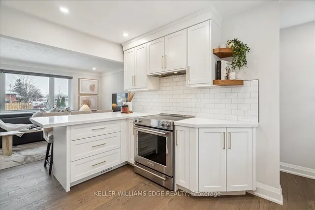 Additional property image - 4 Fernwood Cres