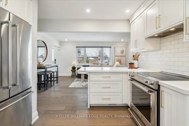 Additional property image - 4 Fernwood Cres
