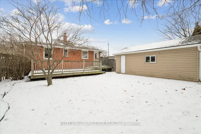 Additional property image - 4 Fernwood Cres