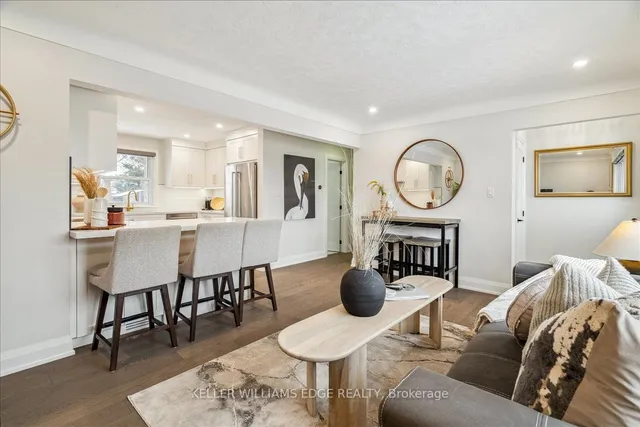 Additional property image - 4 Fernwood Cres