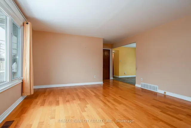 Additional property image - 21 Bridge St