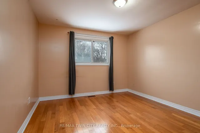 Additional property image - 21 Bridge St