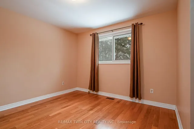 Additional property image - 21 Bridge St