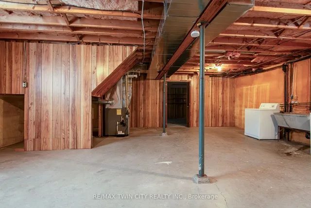 Additional property image - 21 Bridge St