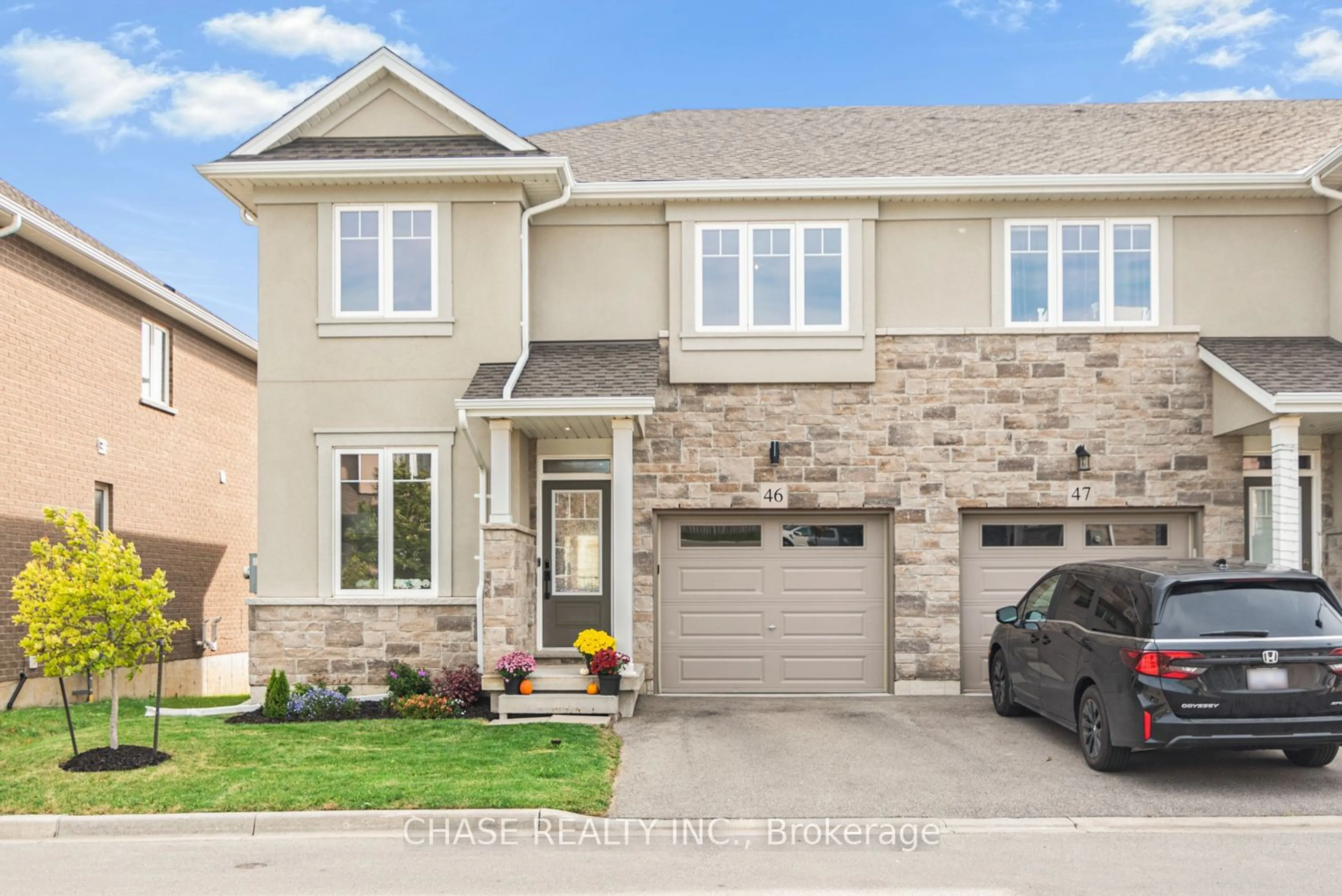 Home with brick exterior material, street for 120 Vineberg Dr #46, Hamilton Ontario L8W 0B5