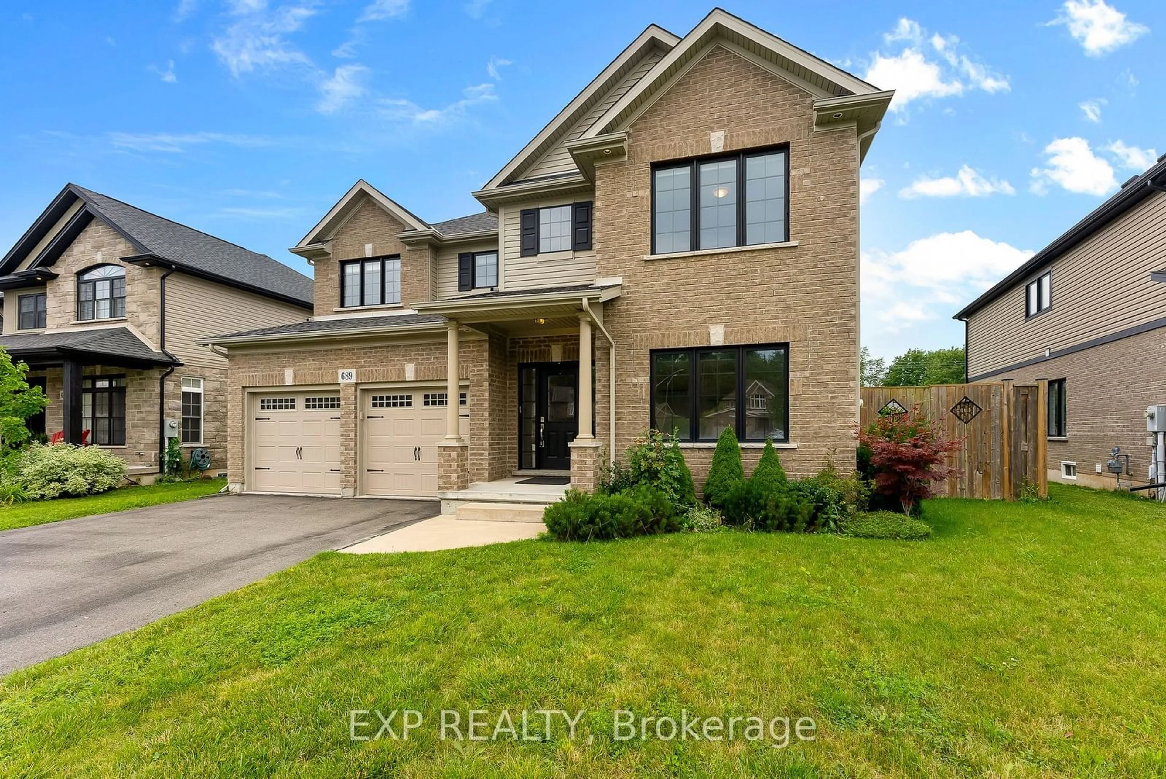 Home with brick exterior material, street for 689 Brian St, Fort Erie Ontario L2A 6W2