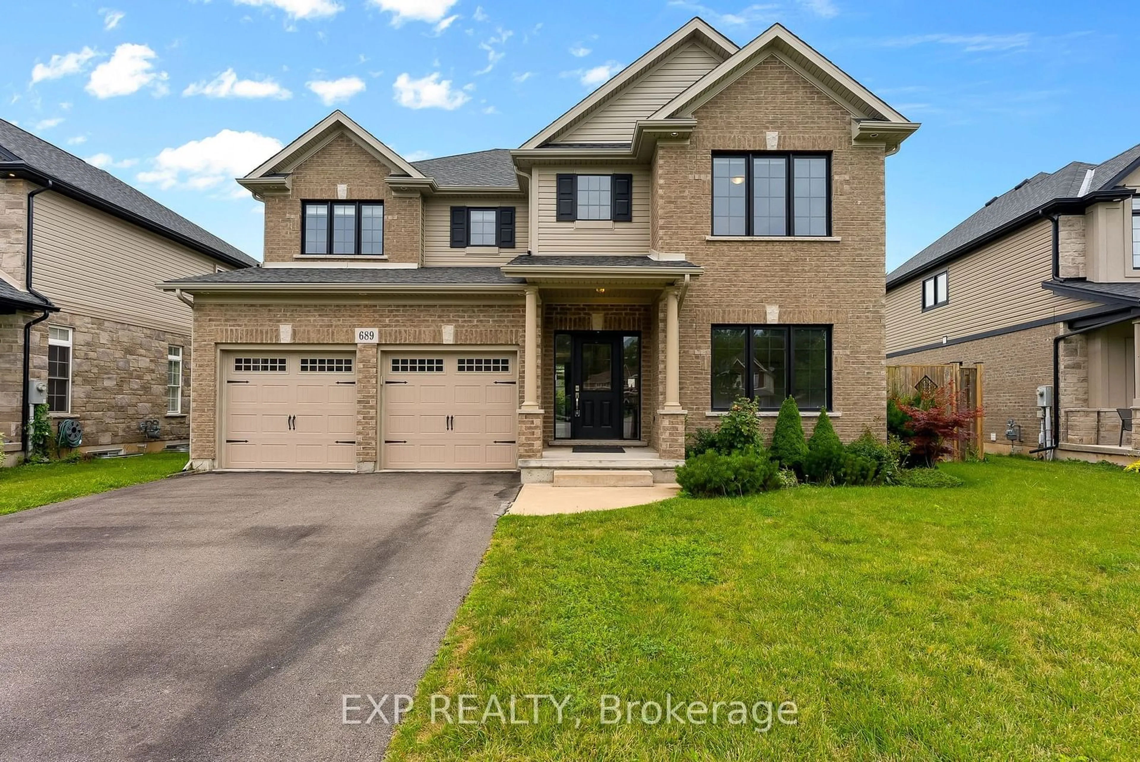 Home with brick exterior material, street for 689 Brian St, Fort Erie Ontario L2A 6W2