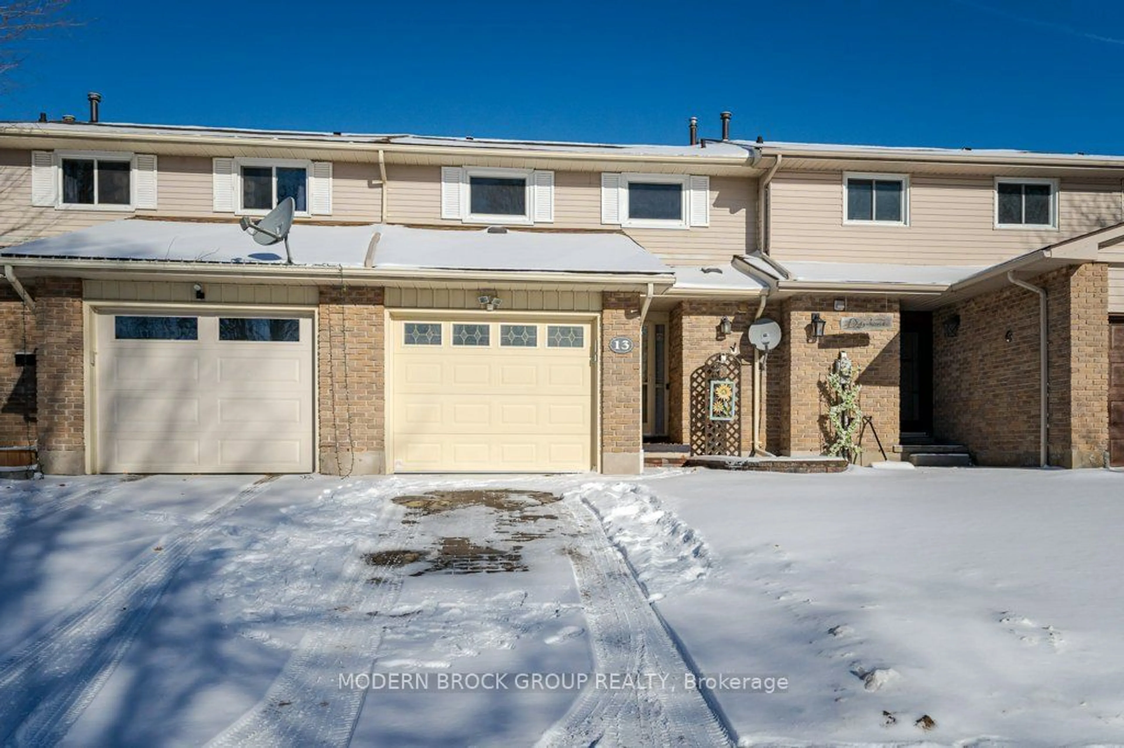 Unknown for 13 Bonny Lane, Kingston Ontario K7K 6E3