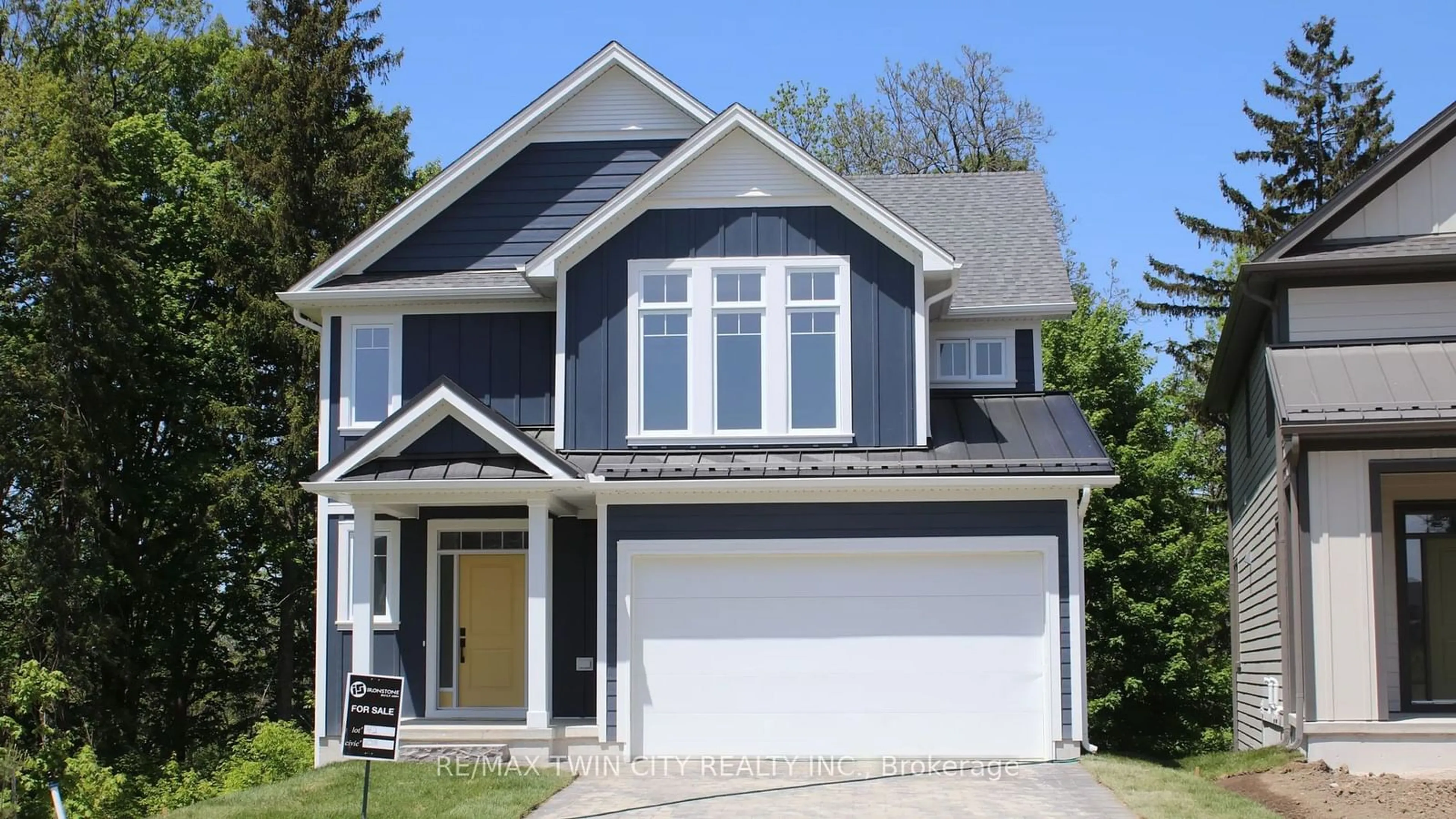 Home with vinyl exterior material, street for 108 CHRISTOPHER Crt, London Ontario N5X 3X4