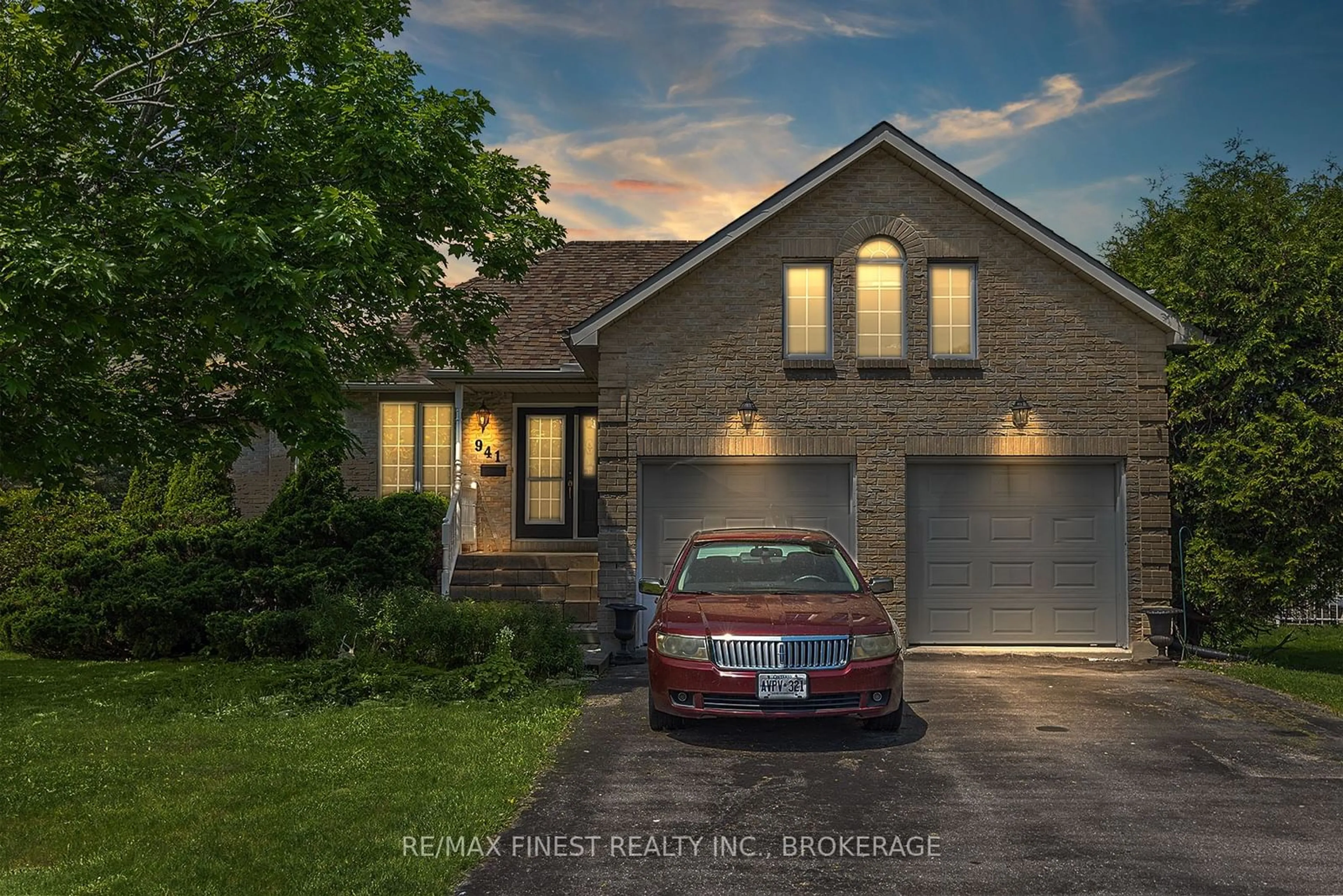 Home with brick exterior material, street for 941 MALVERN Terr, Kingston Ontario K7P 2Y6