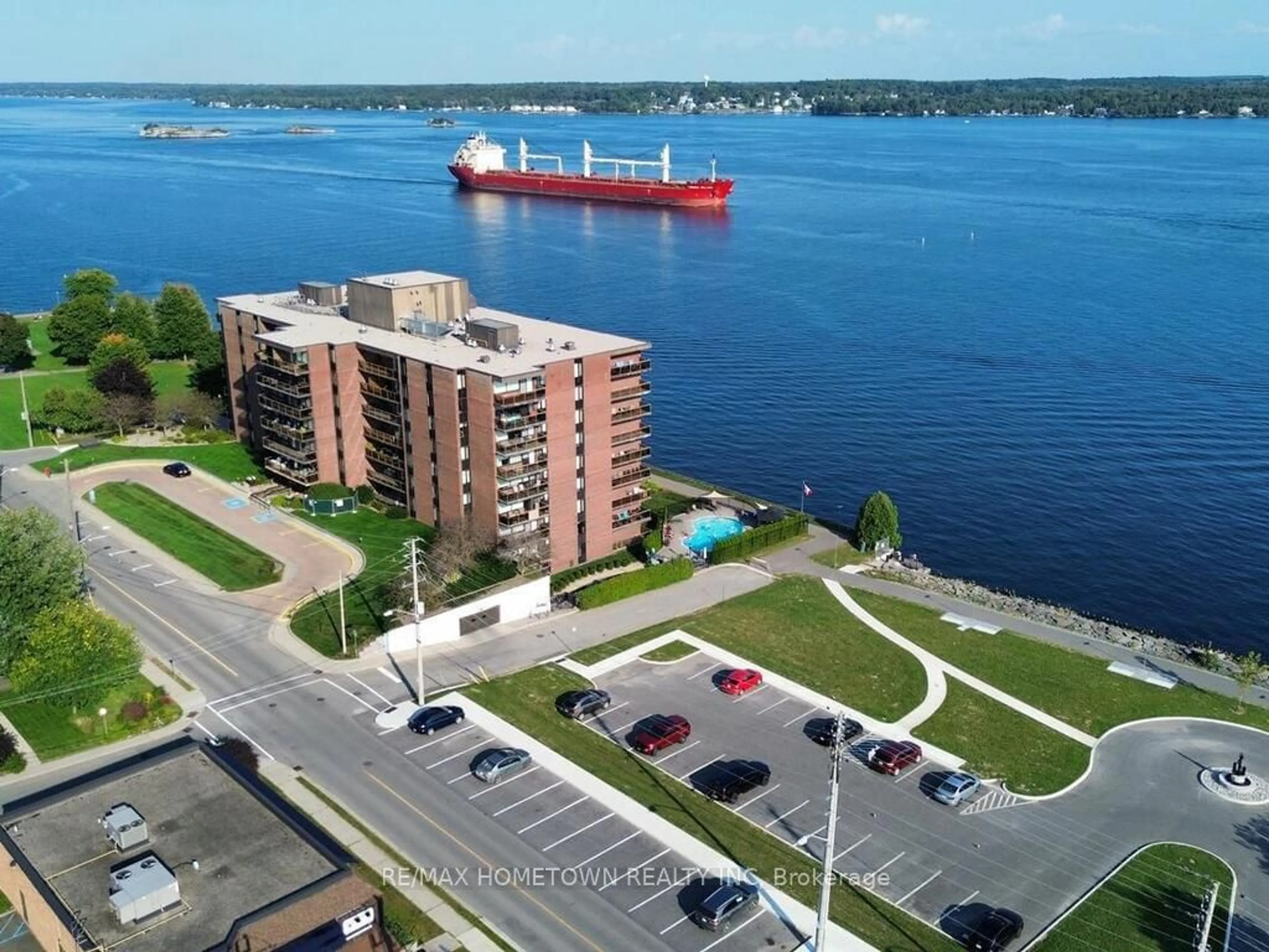 A pic from outside/outdoor area/front of a property/back of a property/a pic from drone, water/lake/river/ocean view for 55 Water St #211, Brockville Ontario K6V 1A3