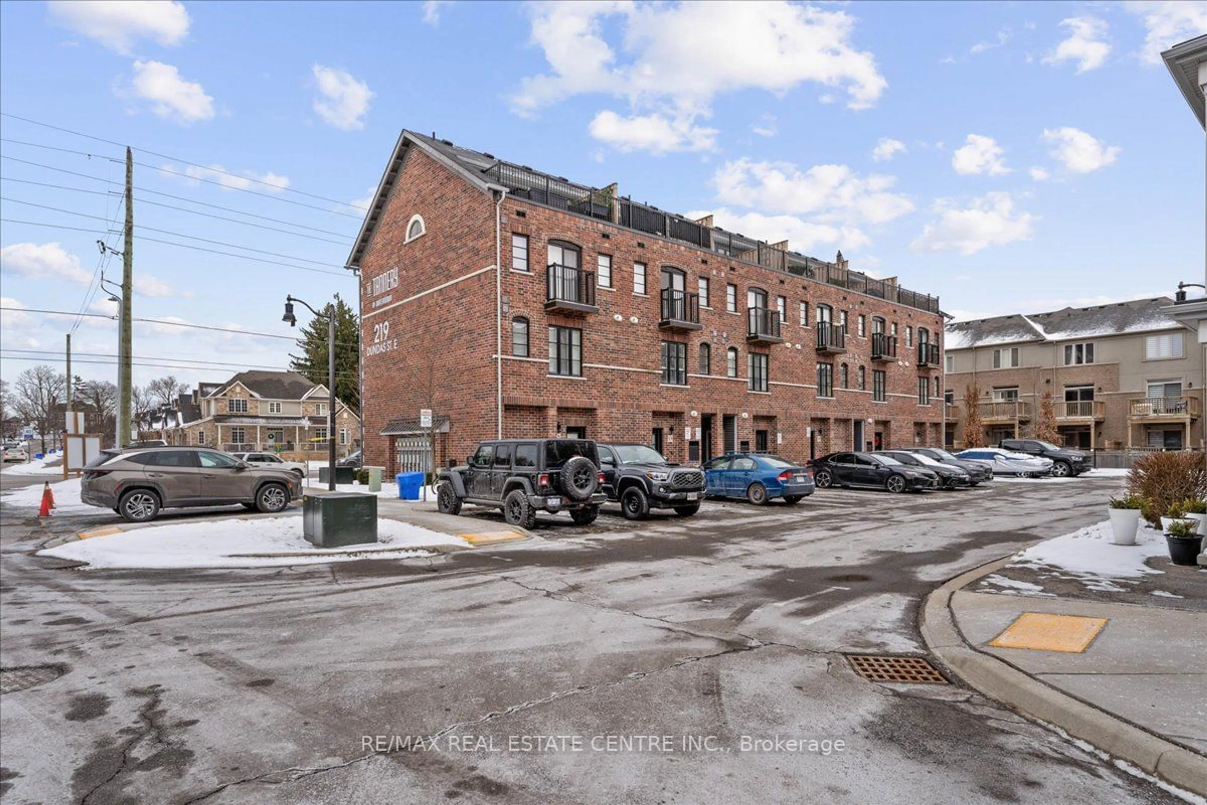 A pic from outside/outdoor area/front of a property/back of a property/a pic from drone, street for 219 Dundas St #13, Hamilton Ontario L8B 1V9