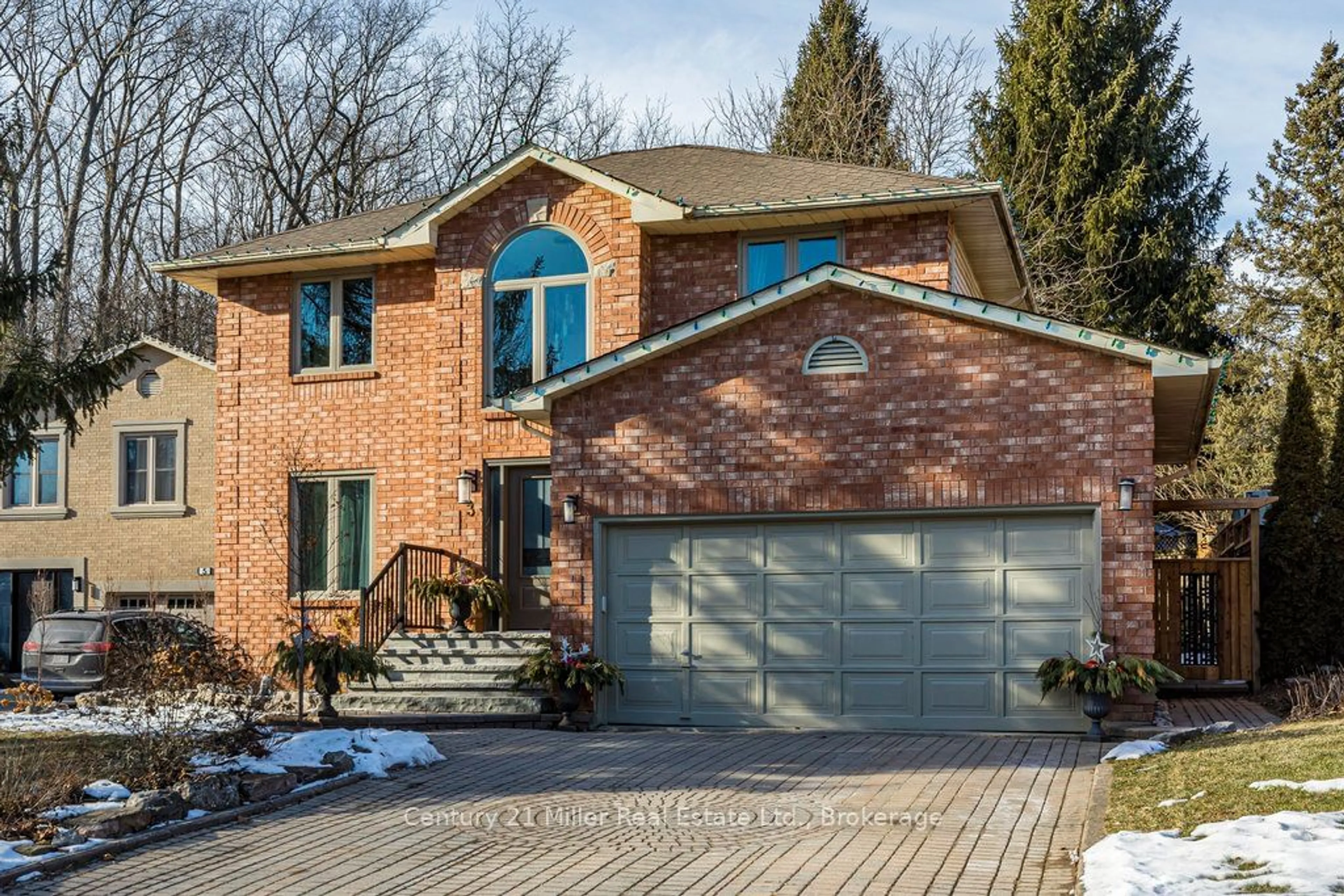 Home with brick exterior material, street for 3 Barrington Crt, Hamilton Ontario L9H 6S6