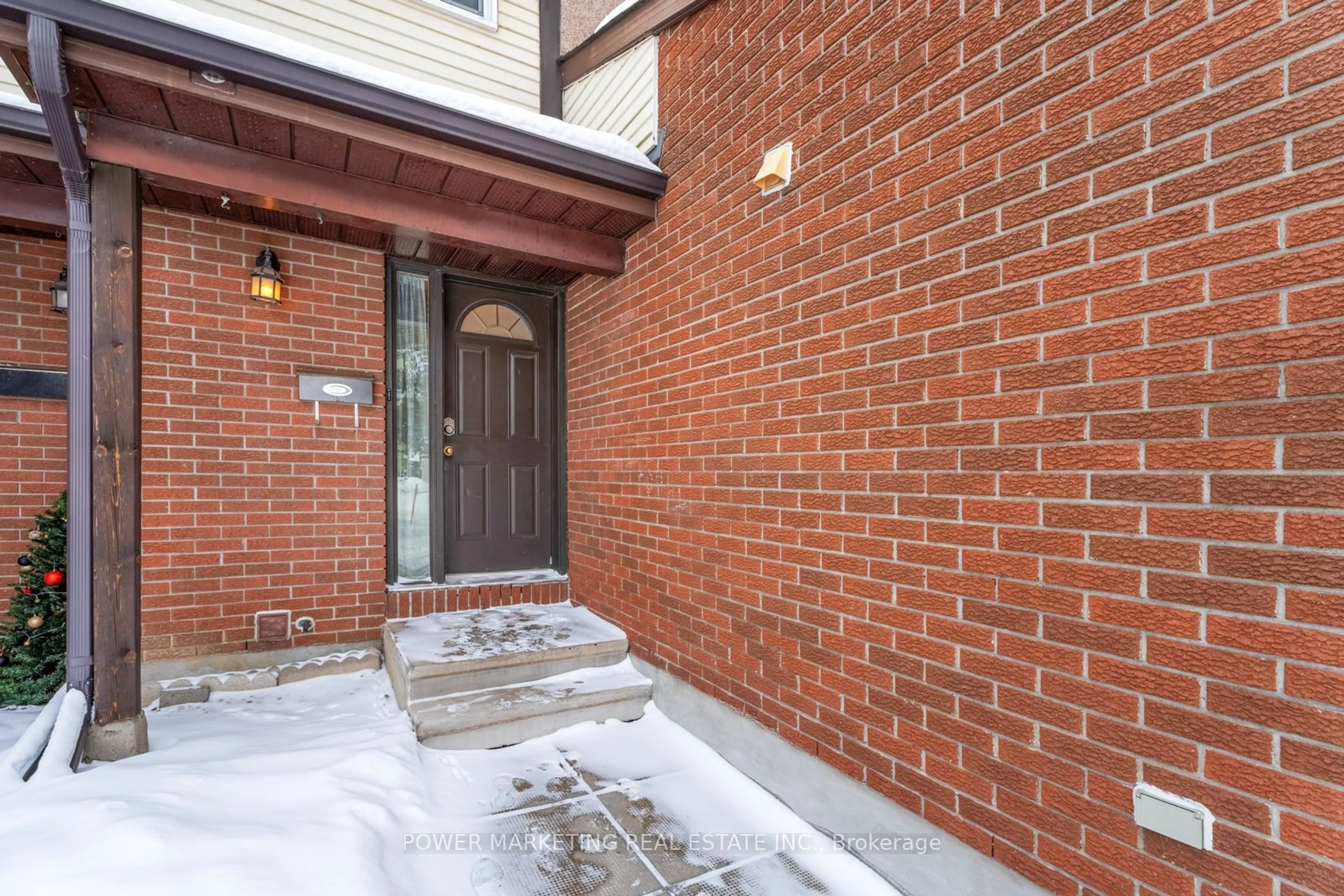 Home with brick exterior material, street for 98 CLARKSON Cres, Kanata Ontario K2L 4C6