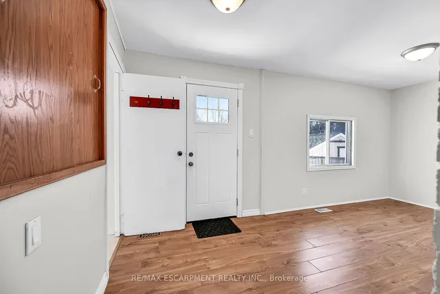 Additional property image - 97 East 12th St