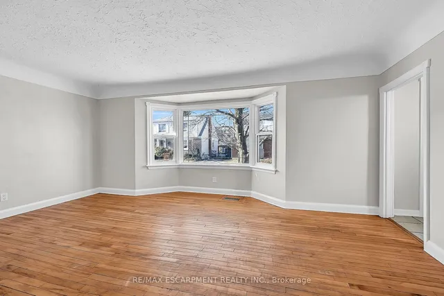 Additional property image - 97 East 12th St