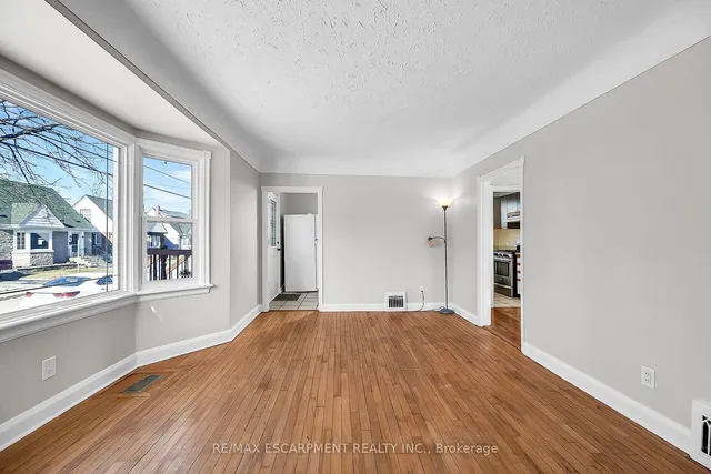 Additional property image - 97 East 12th St