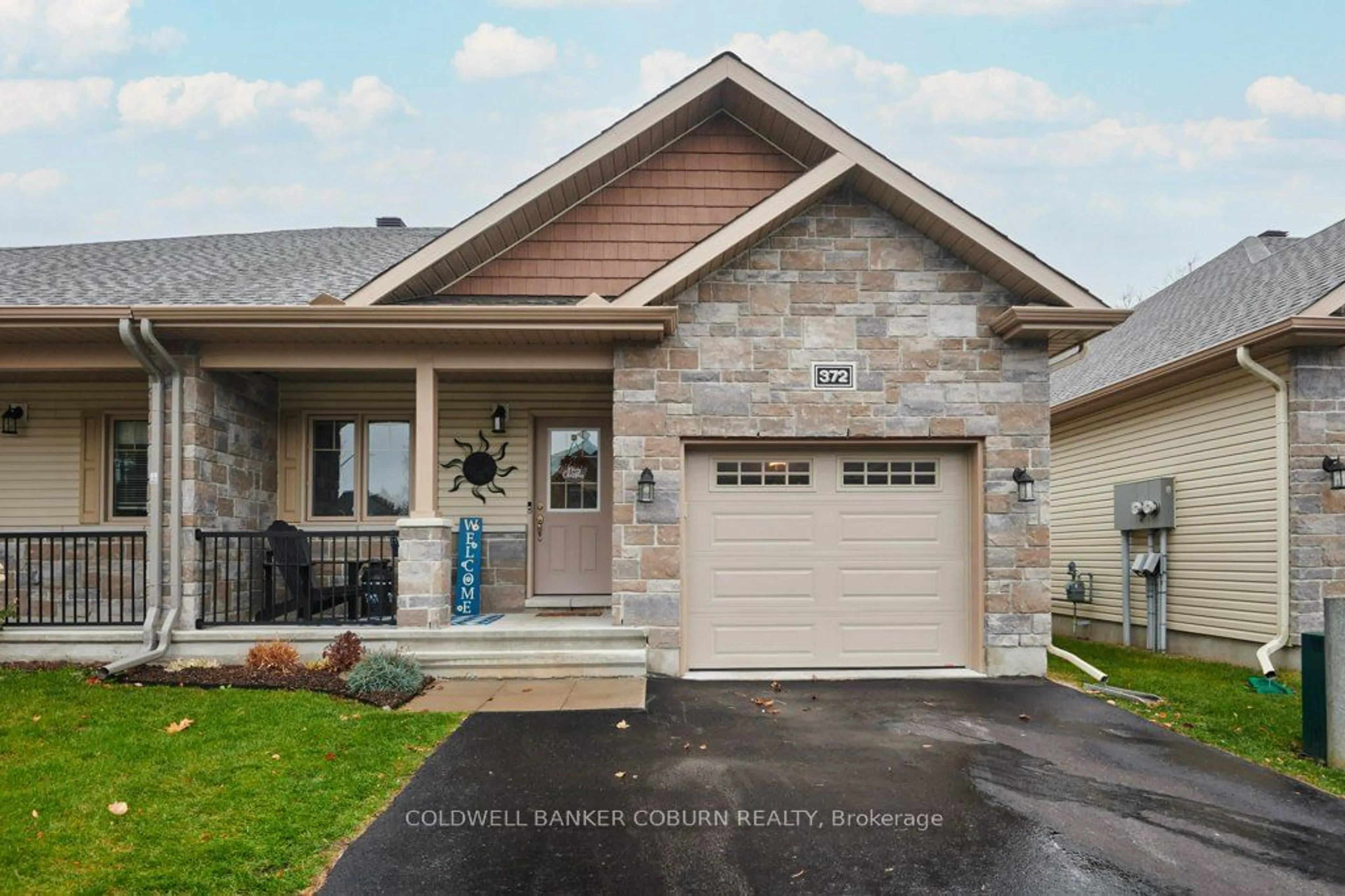 Home with brick exterior material, street for 372 Solstice Cres, Russell Ontario K0A 1W1