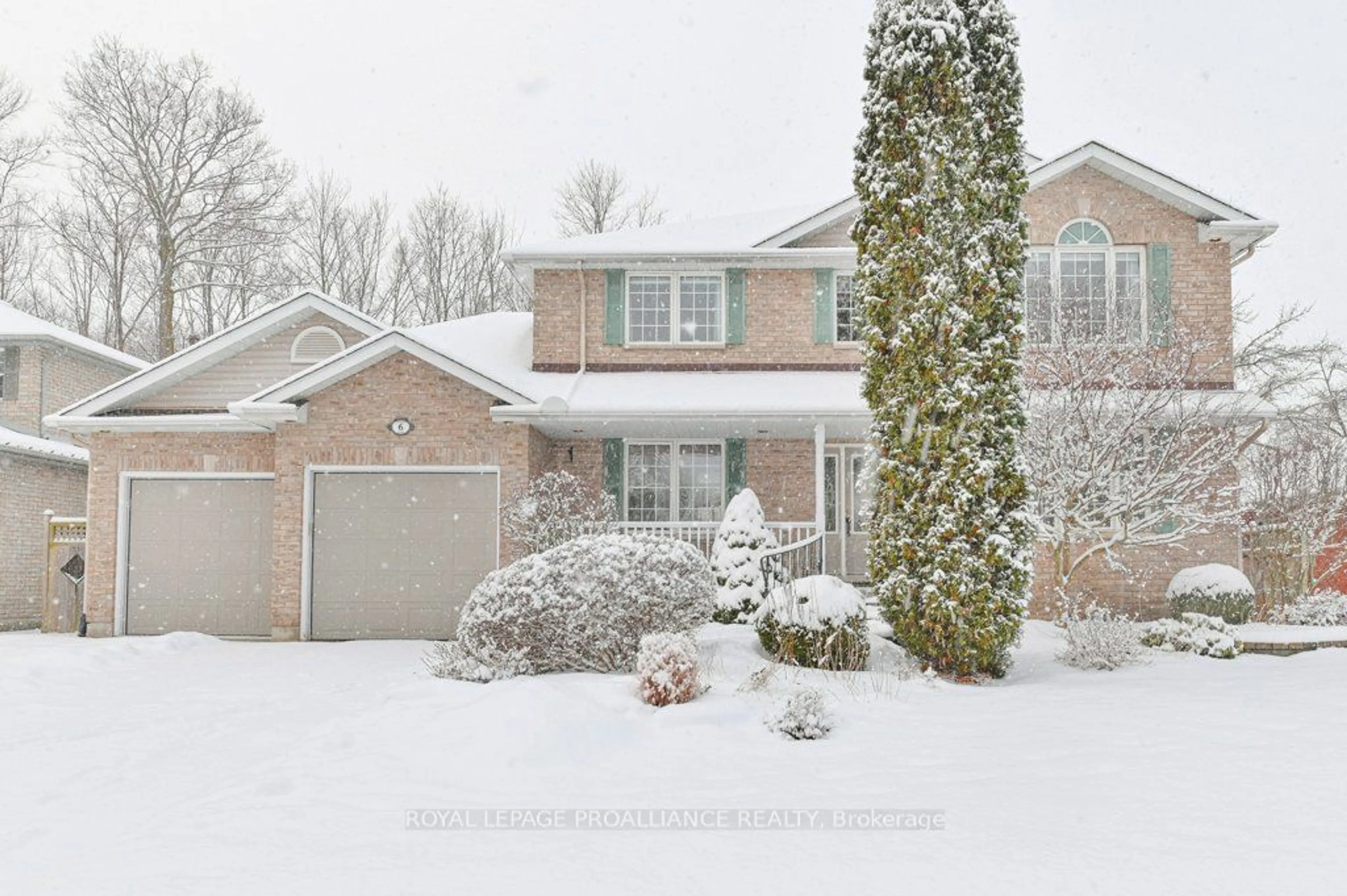 A pic from outside/outdoor area/front of a property/back of a property/a pic from drone, street for 6 Simmons Crt, Quinte West Ontario K8V 6M9