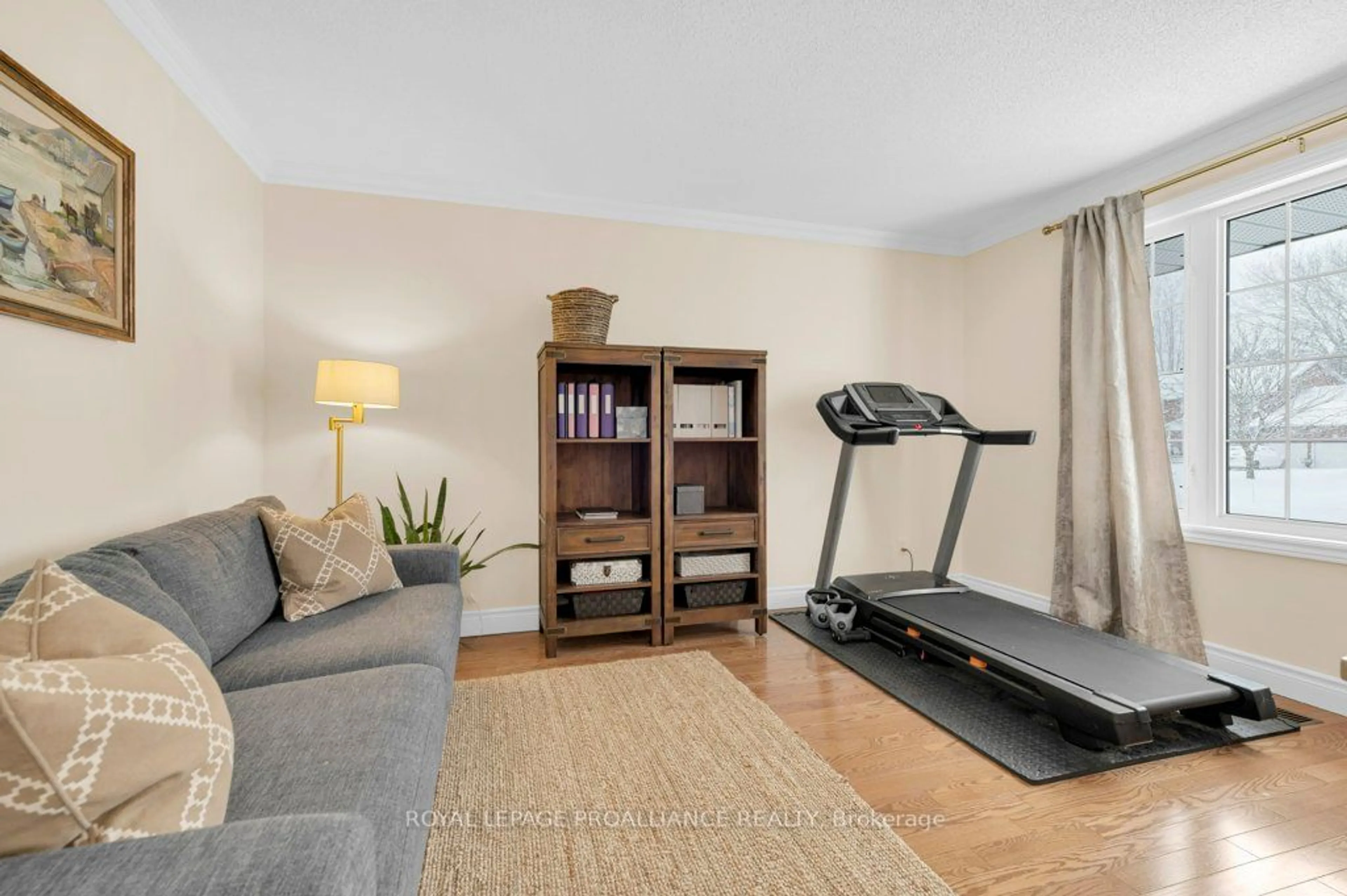 Gym or fitness room for 6 Simmons Crt, Quinte West Ontario K8V 6M9