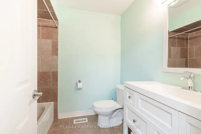 Additional property image - 117 Anna Capri Dr