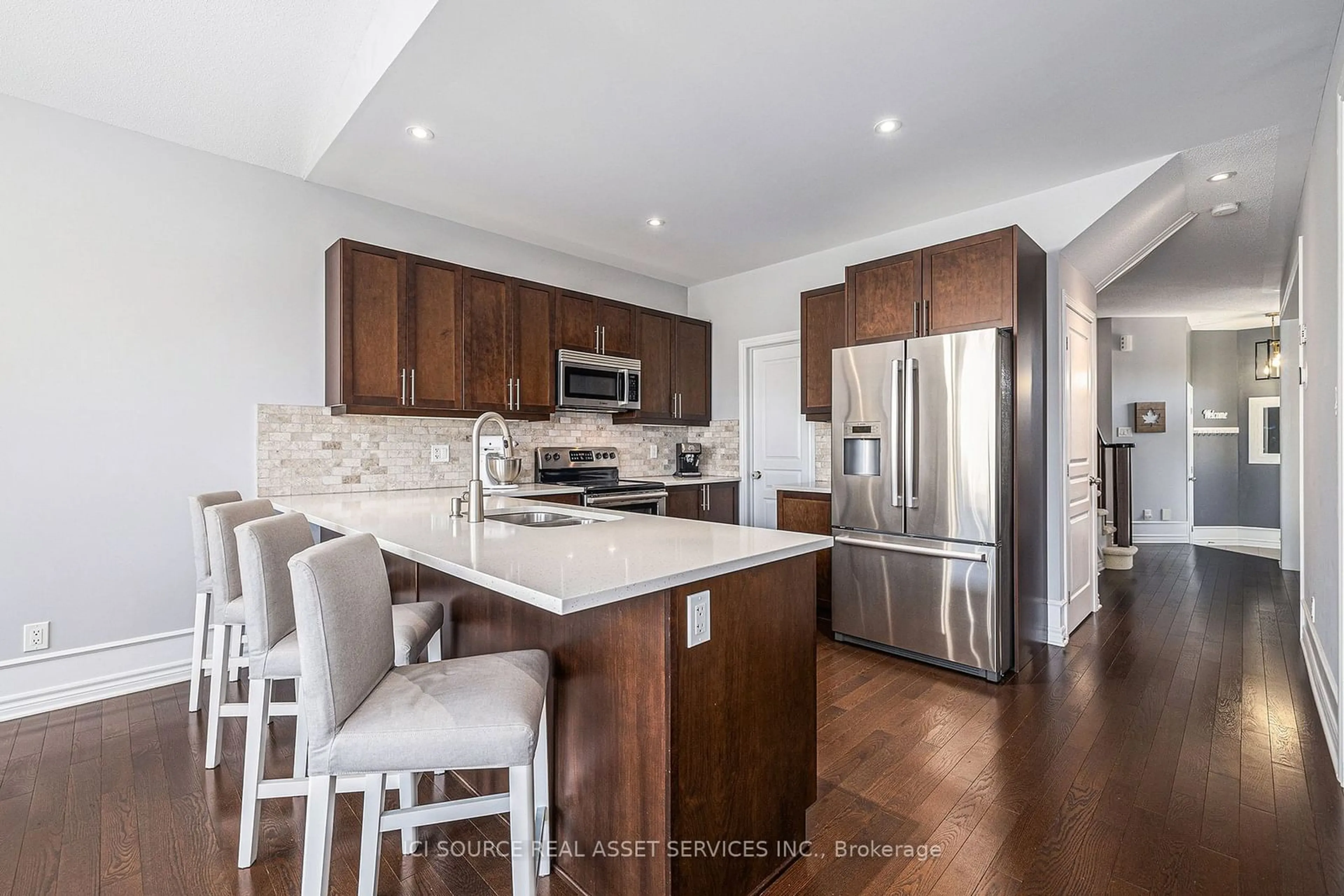 Open concept kitchen, unknown for 237 Bridgestone Dr, Kanata Ontario K2M 0C5