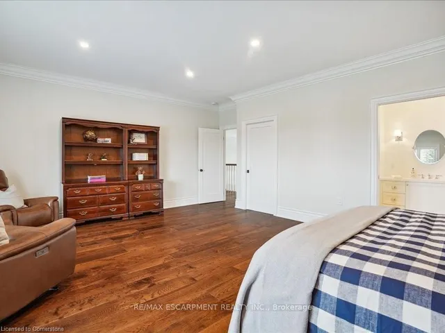 Additional property image - 861 Kirkwall Rd