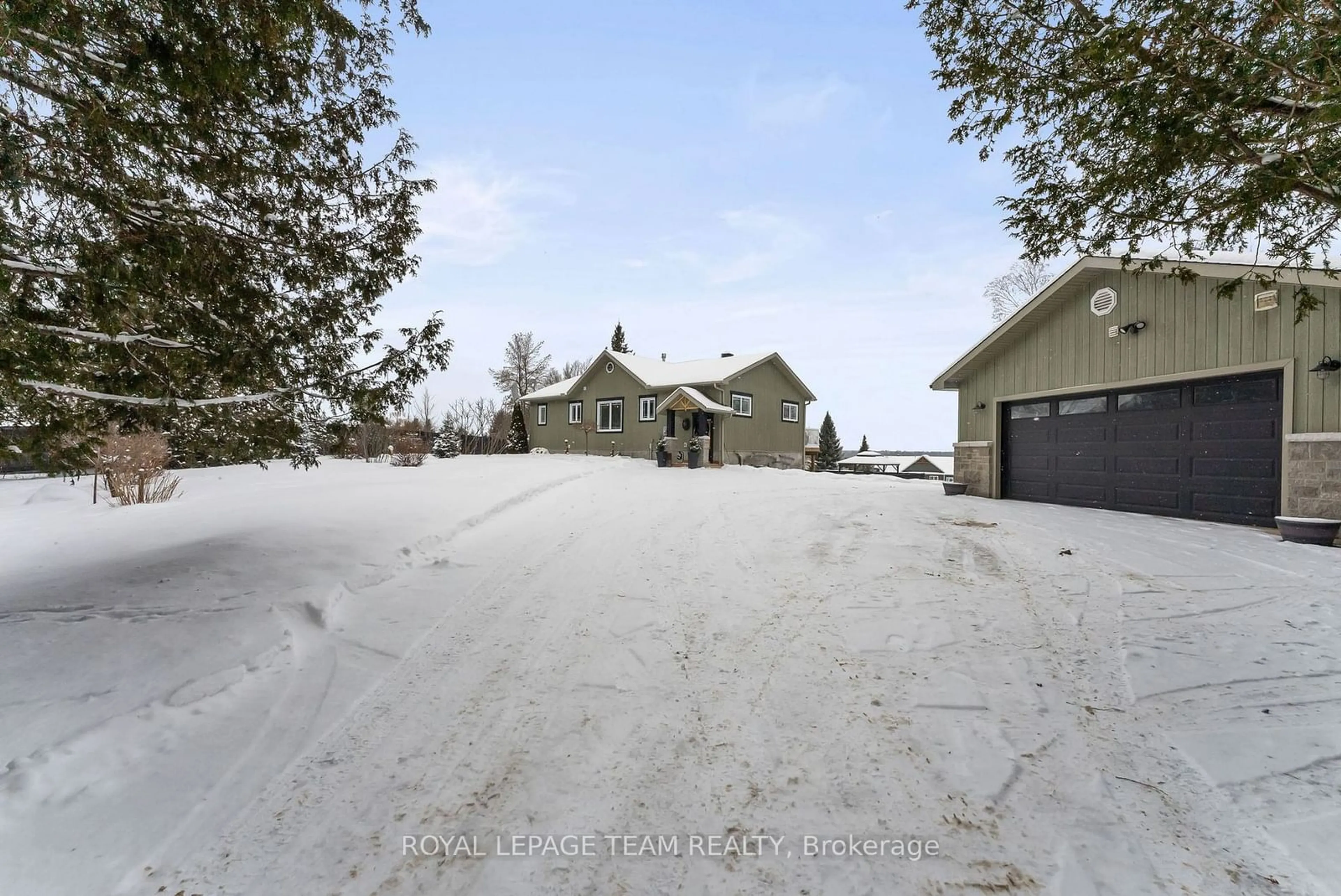 A pic from outside/outdoor area/front of a property/back of a property/a pic from drone, unknown for 4372 River Rd, Horton Ontario K7V 3Z8