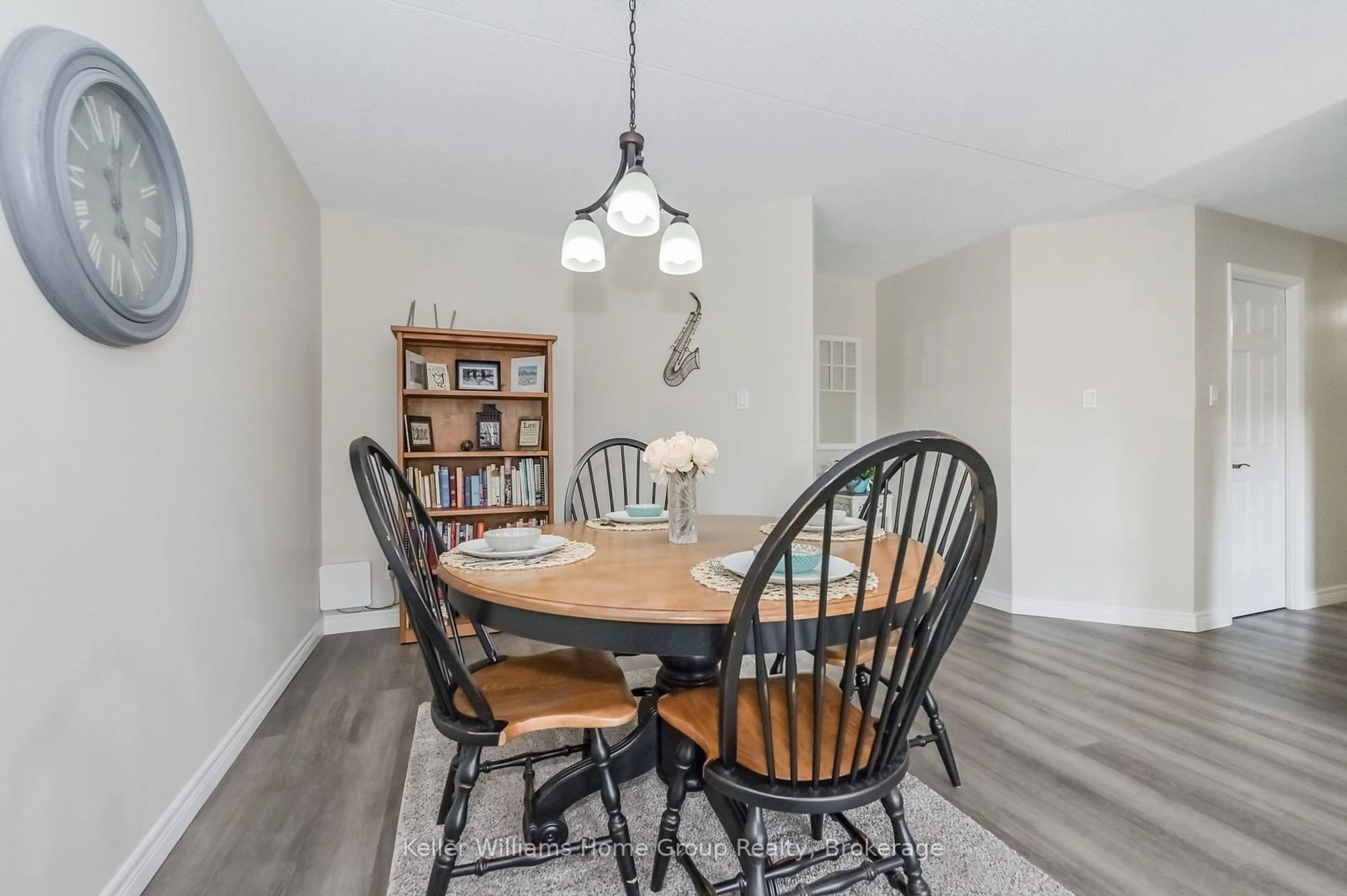 Dining room, wood/laminate floor for 215 SCOTLAND St #306, Centre Wellington Ontario N1M 3L8