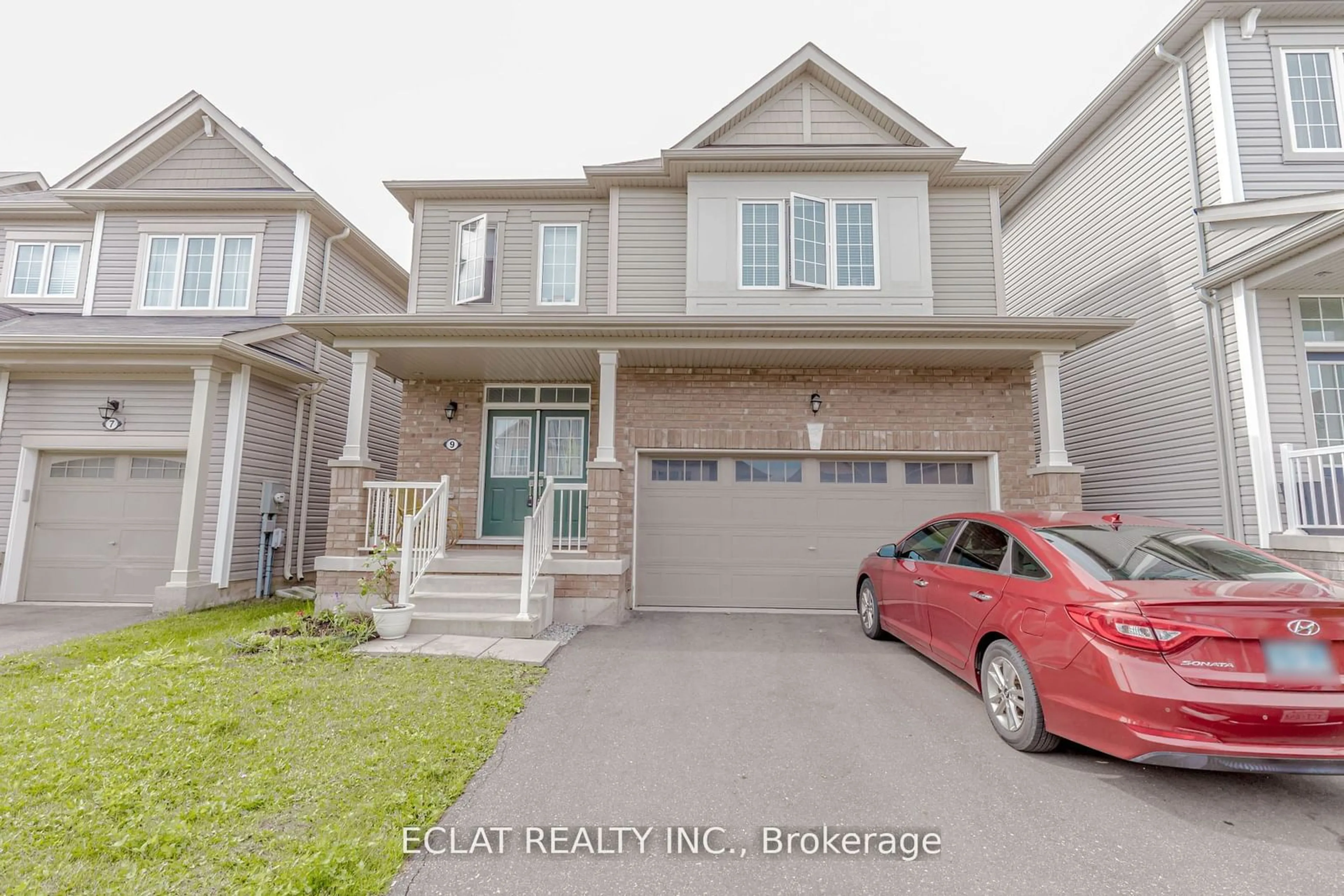 Unknown for 9 Cloy Dr, Thorold Ontario L4B 5N5