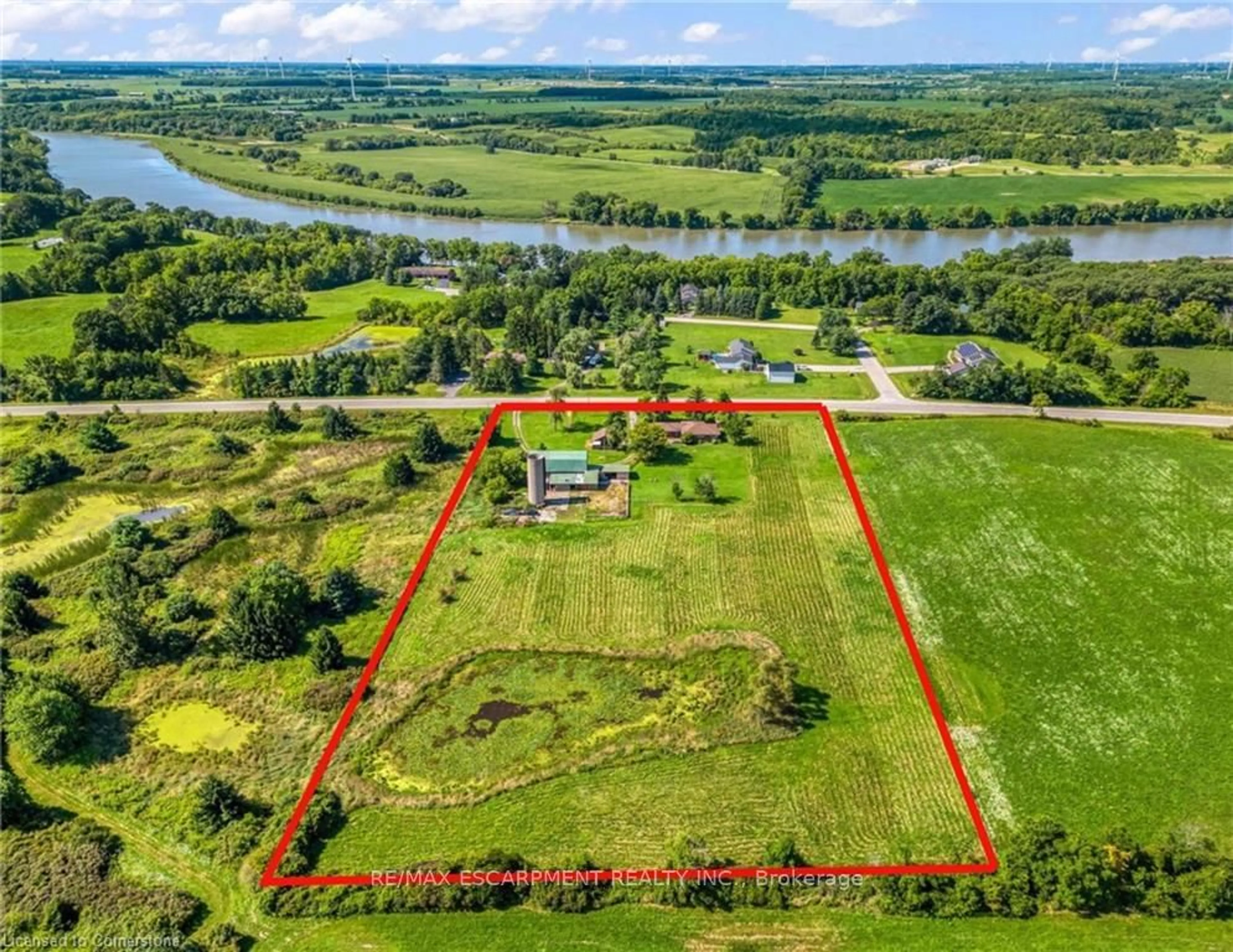 A pic from outside/outdoor area/front of a property/back of a property/a pic from drone, water/lake/river/ocean view for 2184 Haldimand 17 Rd, Haldimand Ontario N0A 1E0