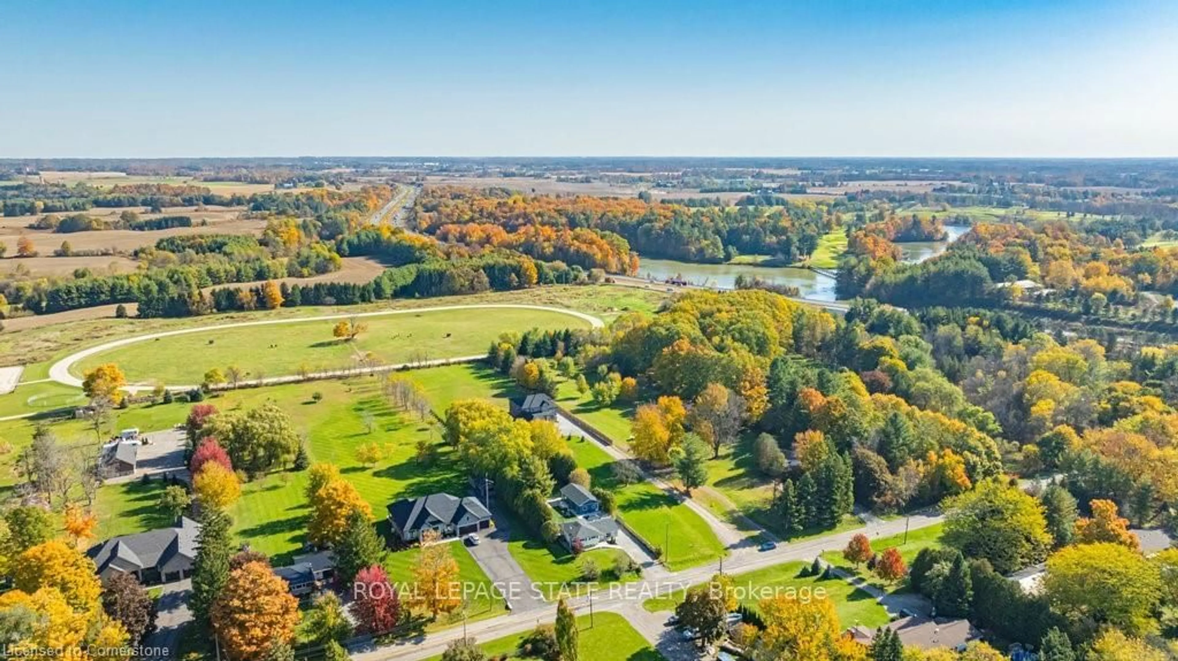 A pic from outside/outdoor area/front of a property/back of a property/a pic from drone, unknown for 183 Sunnyridge Rd, Hamilton Ontario L0R 1R0