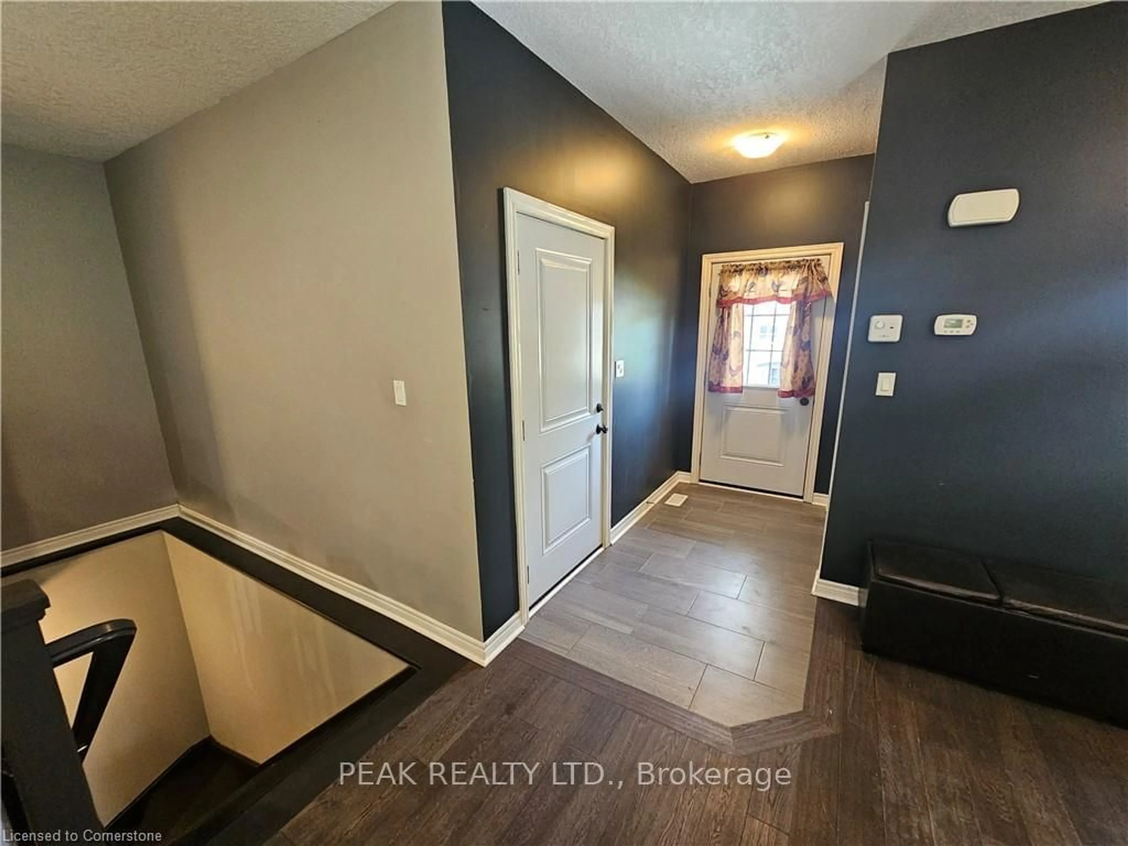 Indoor entryway for 26 Ann St, Minto Ontario P4N 4T9