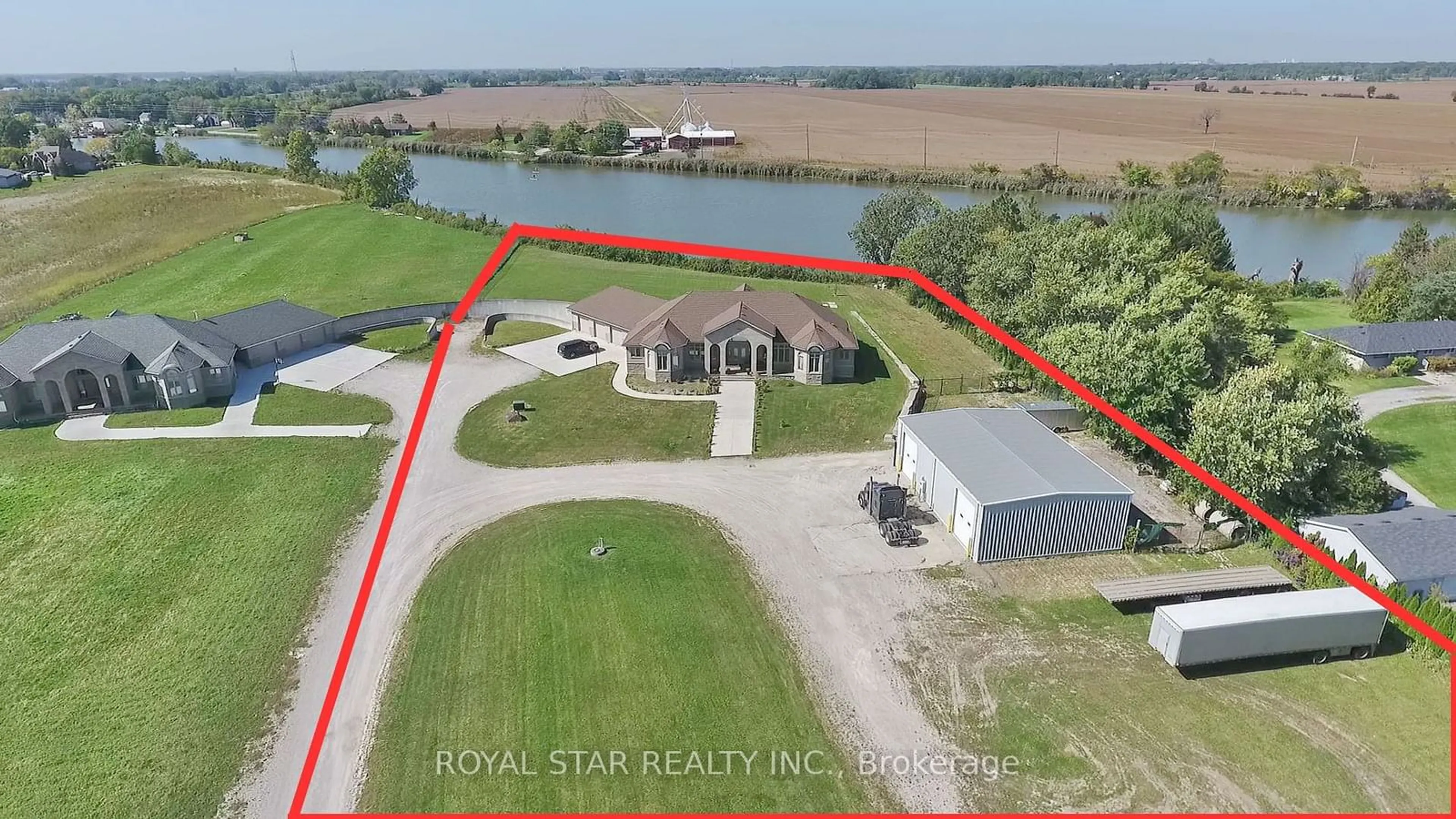 A pic from outside/outdoor area/front of a property/back of a property/a pic from drone, water/lake/river/ocean view for 9225 Short Malden Rd, LaSalle Ontario N9H 0K7