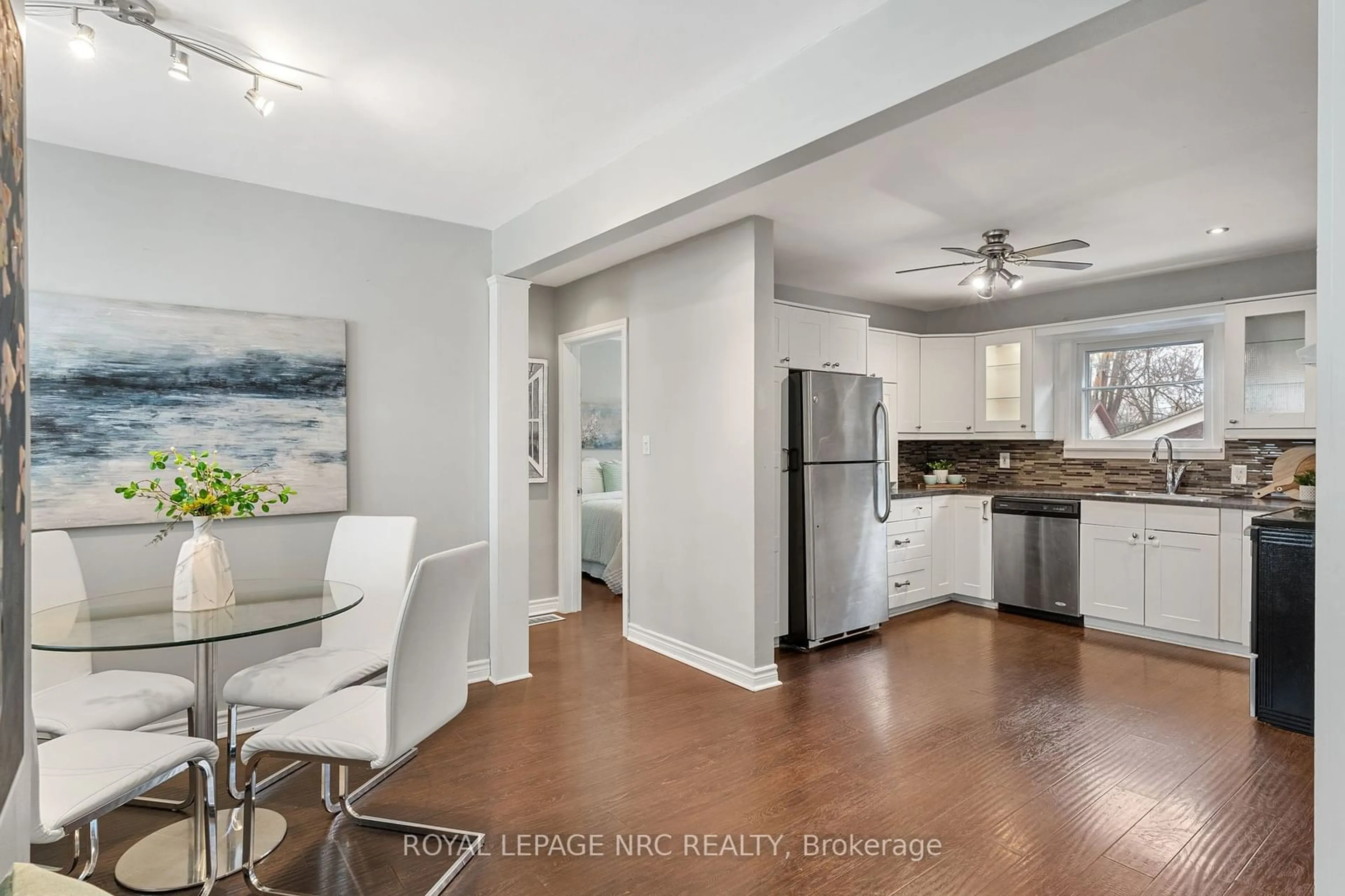 Open concept kitchen, unknown for 79 Powerview Ave, St. Catharines Ontario L2S 1W5