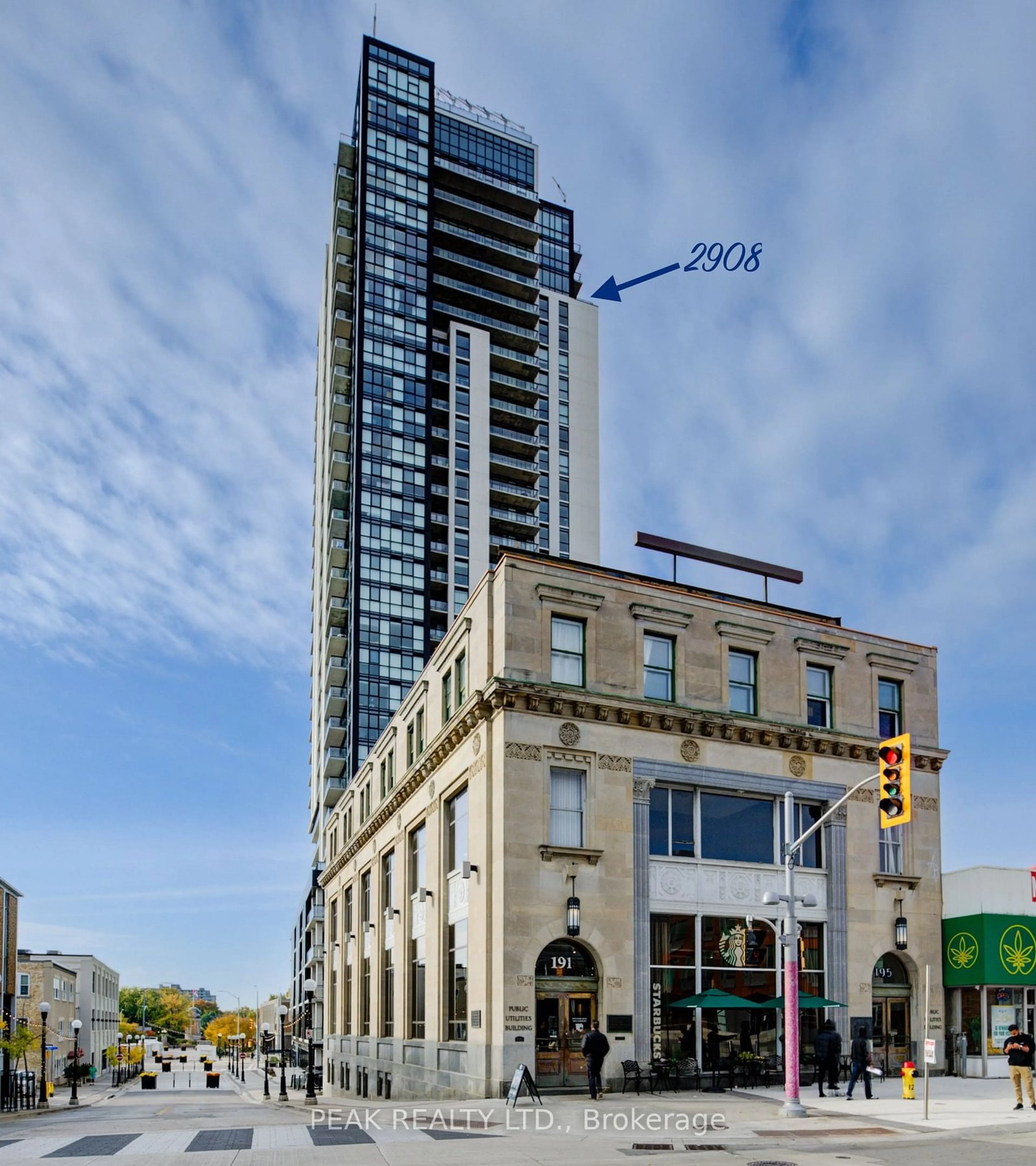 Indoor foyer for 60 Charles St #8, Kitchener Ontario N2G 0C9