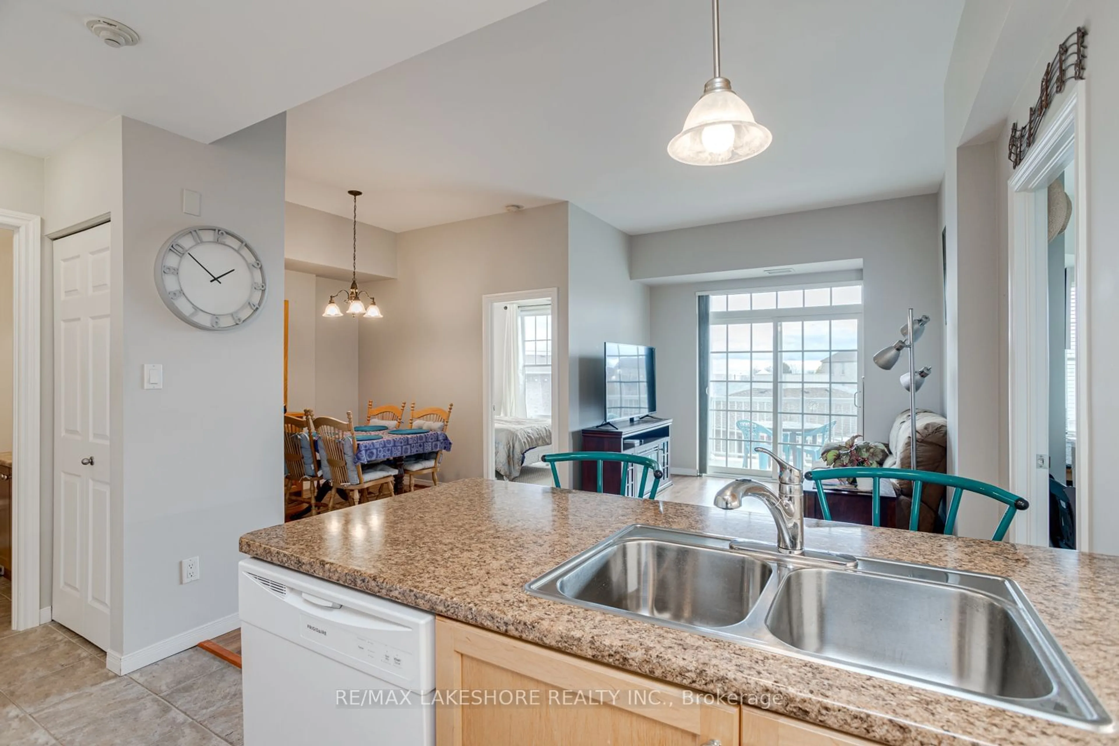 Open concept kitchen, ceramic/tile floor for 125 Third St #309, Cobourg Ontario K9A 5W9