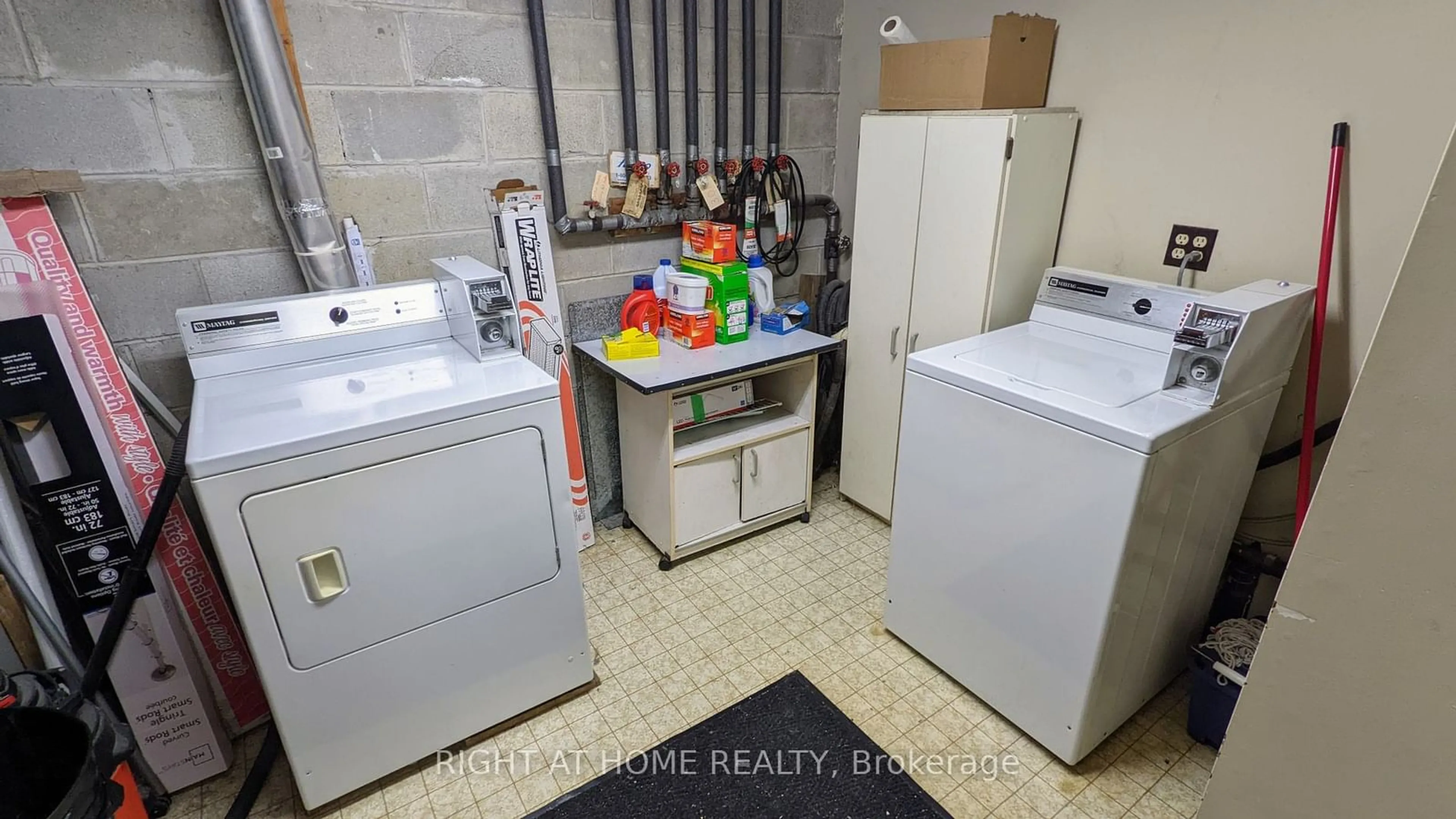 Laundry room for 9 Napier St, Assiginack Ontario P0P 1N0