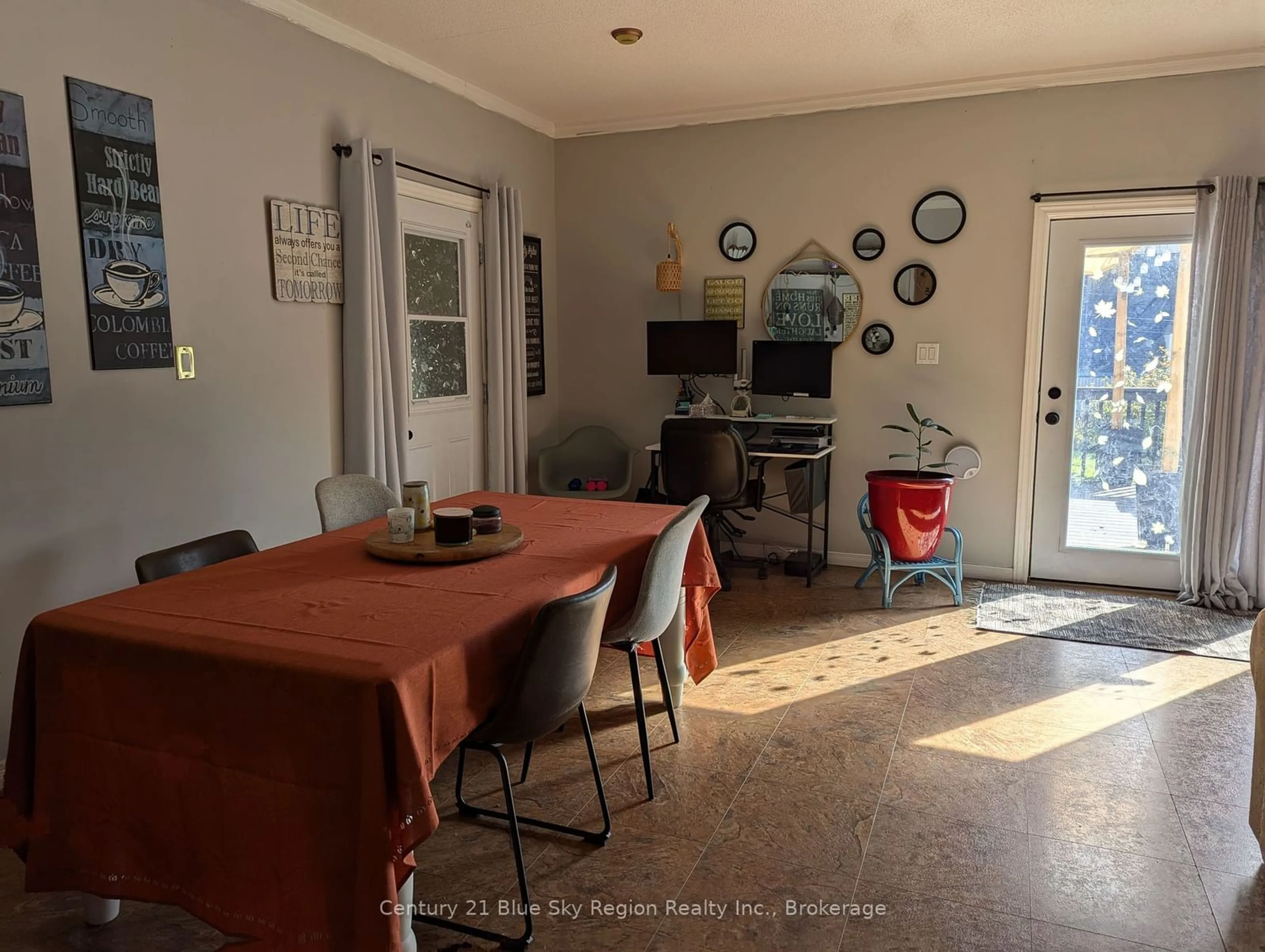 Dining room, unknown for 521 Mccool St, Mattawa Ontario P0H 1V0