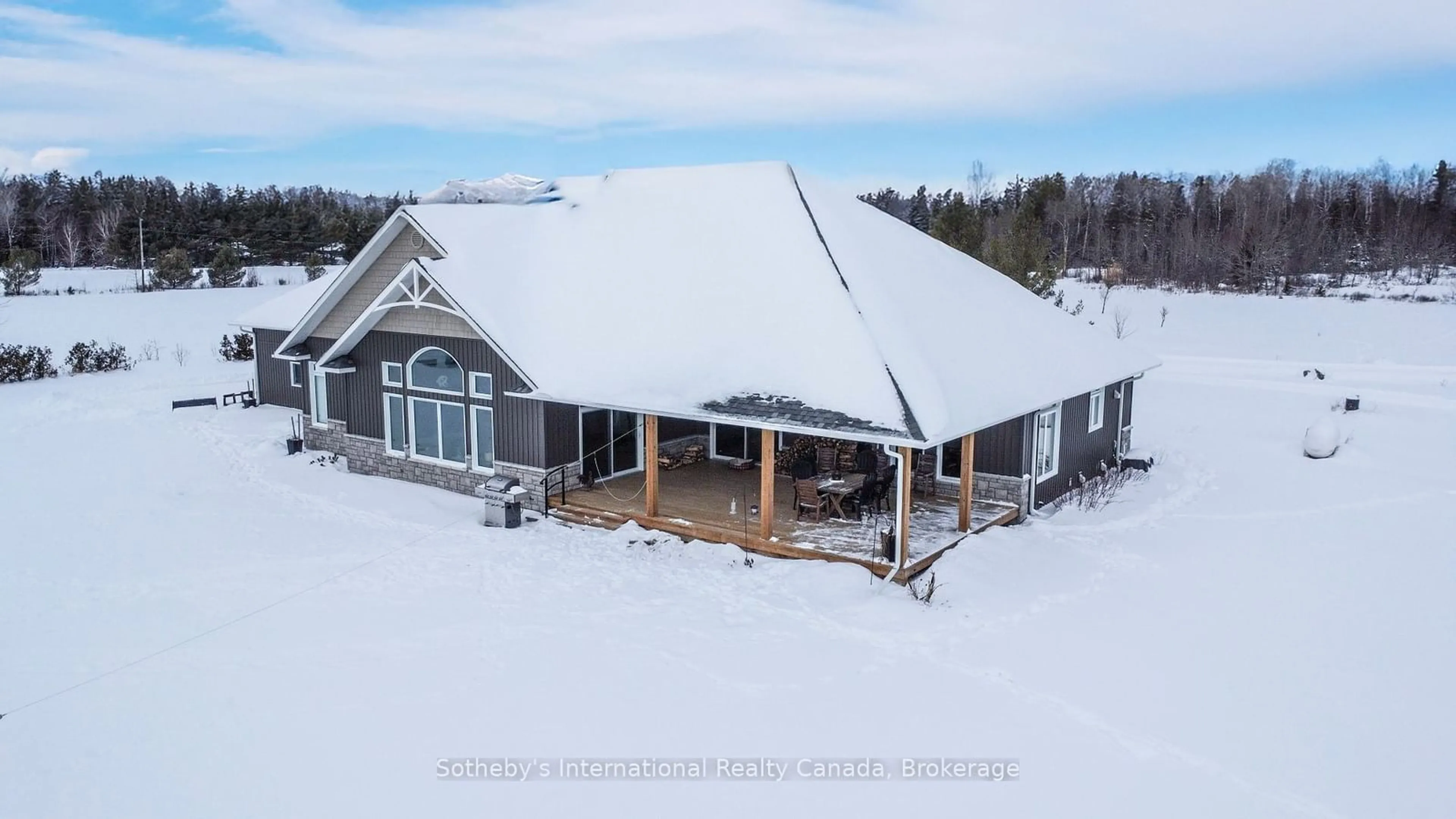 A pic from outside/outdoor area/front of a property/back of a property/a pic from drone, building for 1210 RIVER Rd, Sables-Spanish Rivers Ontario P0P 1P0