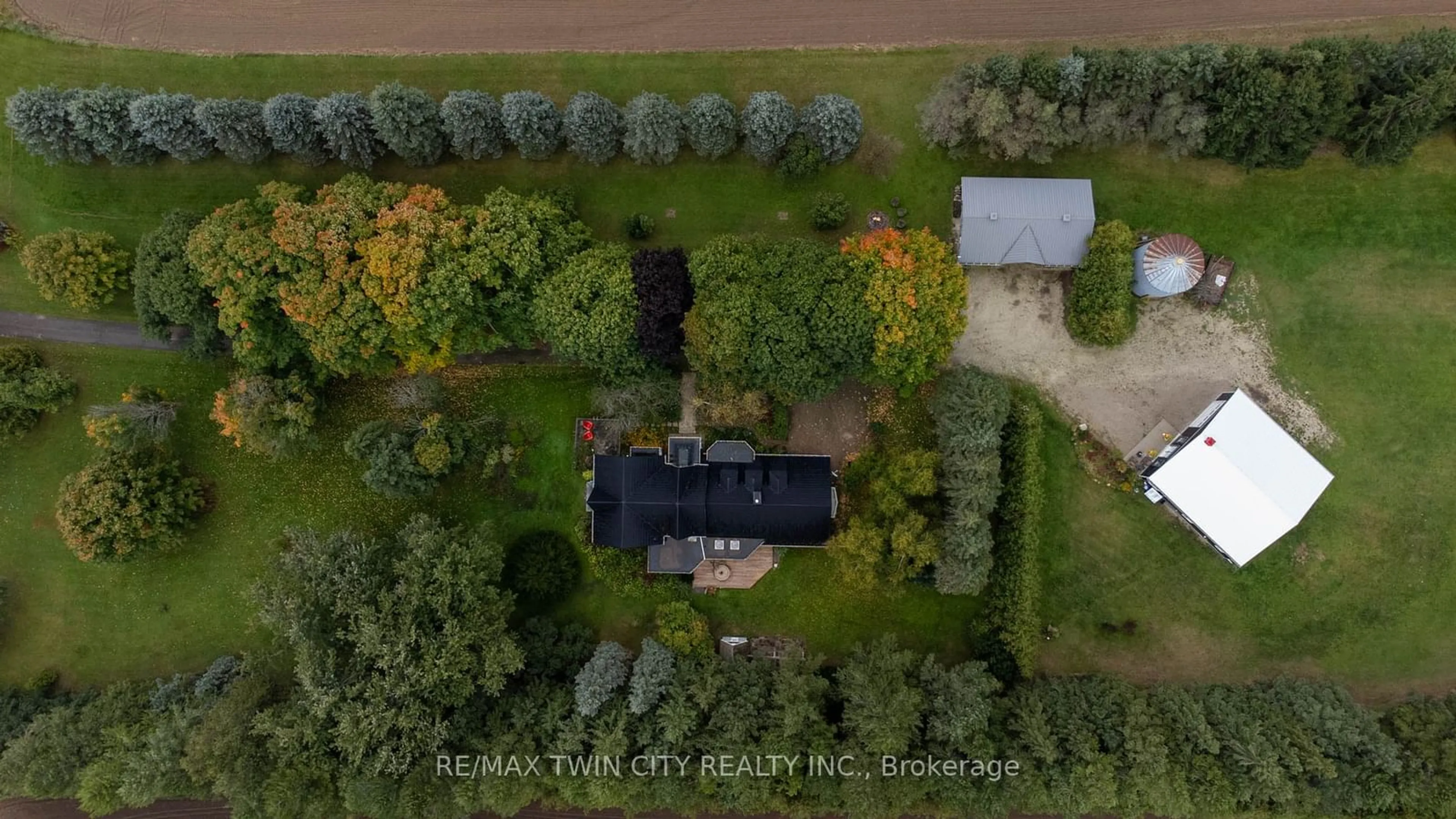 A pic from outside/outdoor area/front of a property/back of a property/a pic from drone, unknown for 478278 3rd Line, Melancthon Ontario L9V 1T7