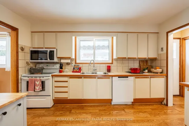 Additional property image - 2 Maria Crt