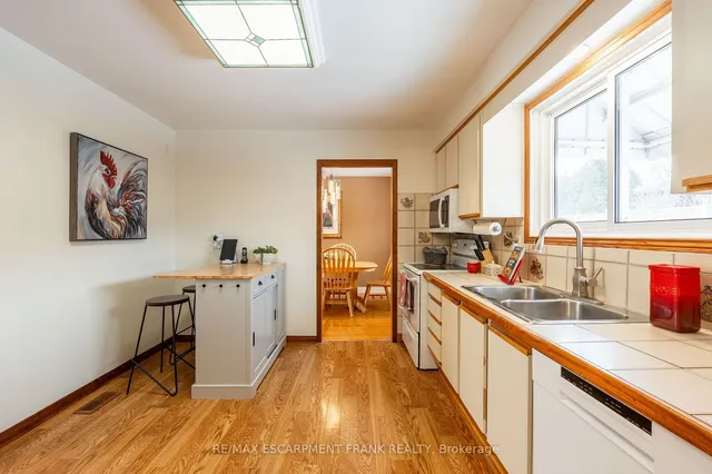 Additional property image - 2 Maria Crt