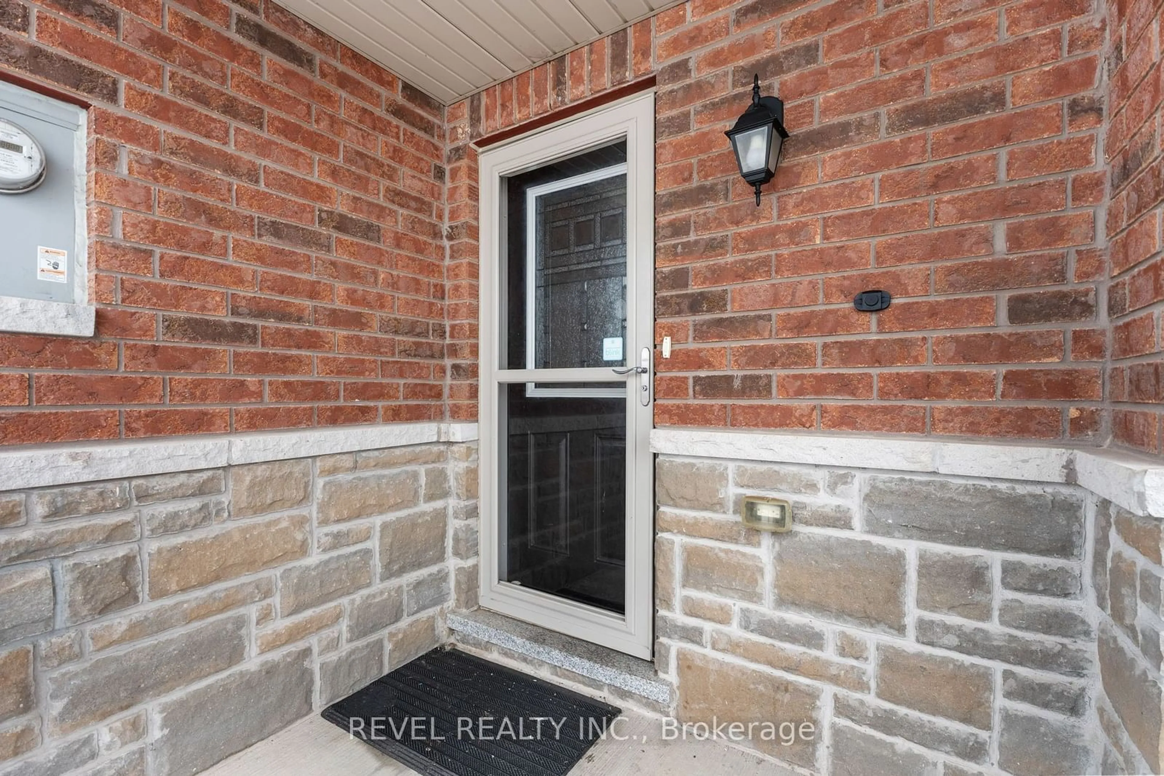 Indoor entryway for 35 Sunset Way, Thorold Ontario L0S 1A0