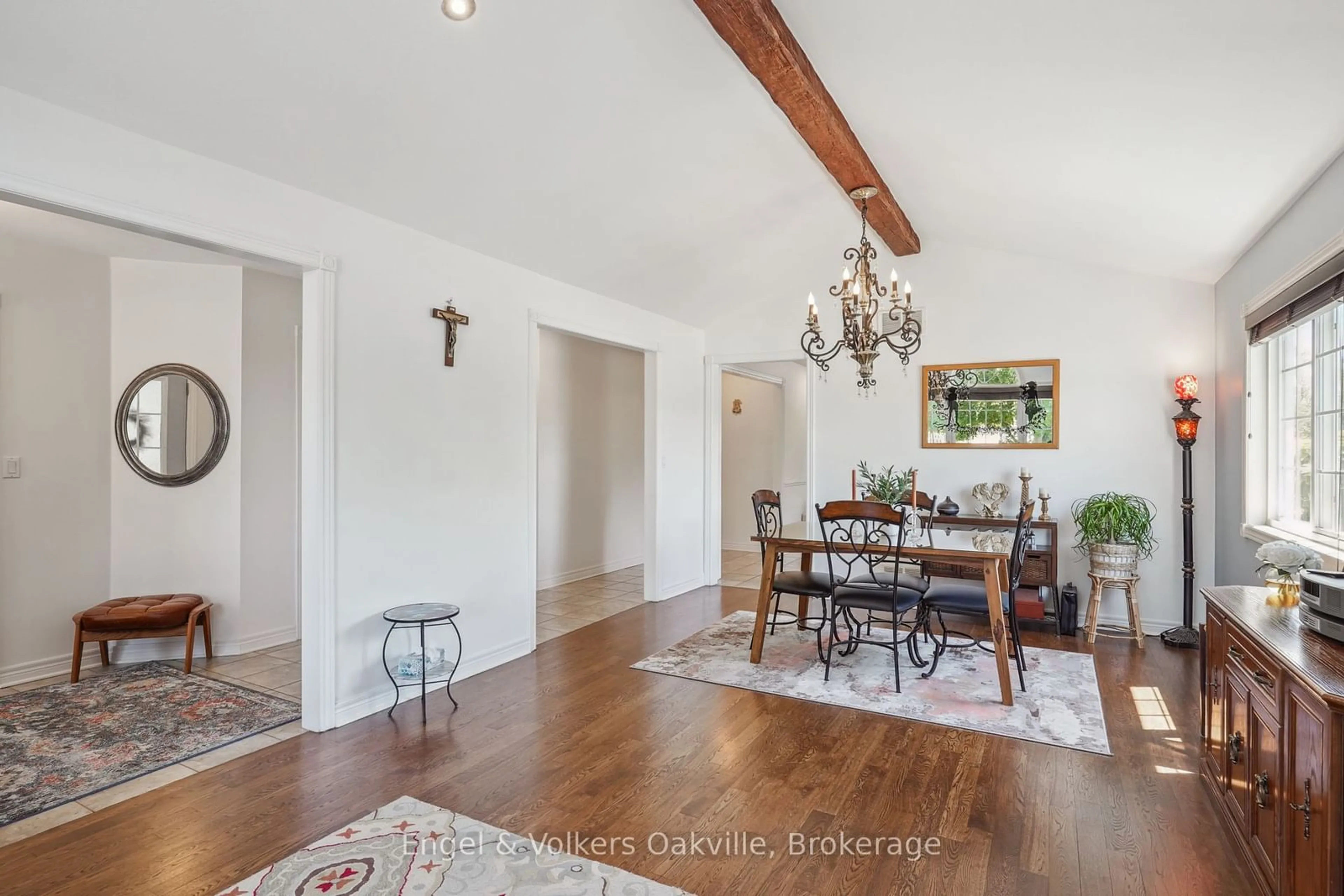 Dining room, unknown for 339 Wellbrook Ave, Welland Ontario L3C 7N3