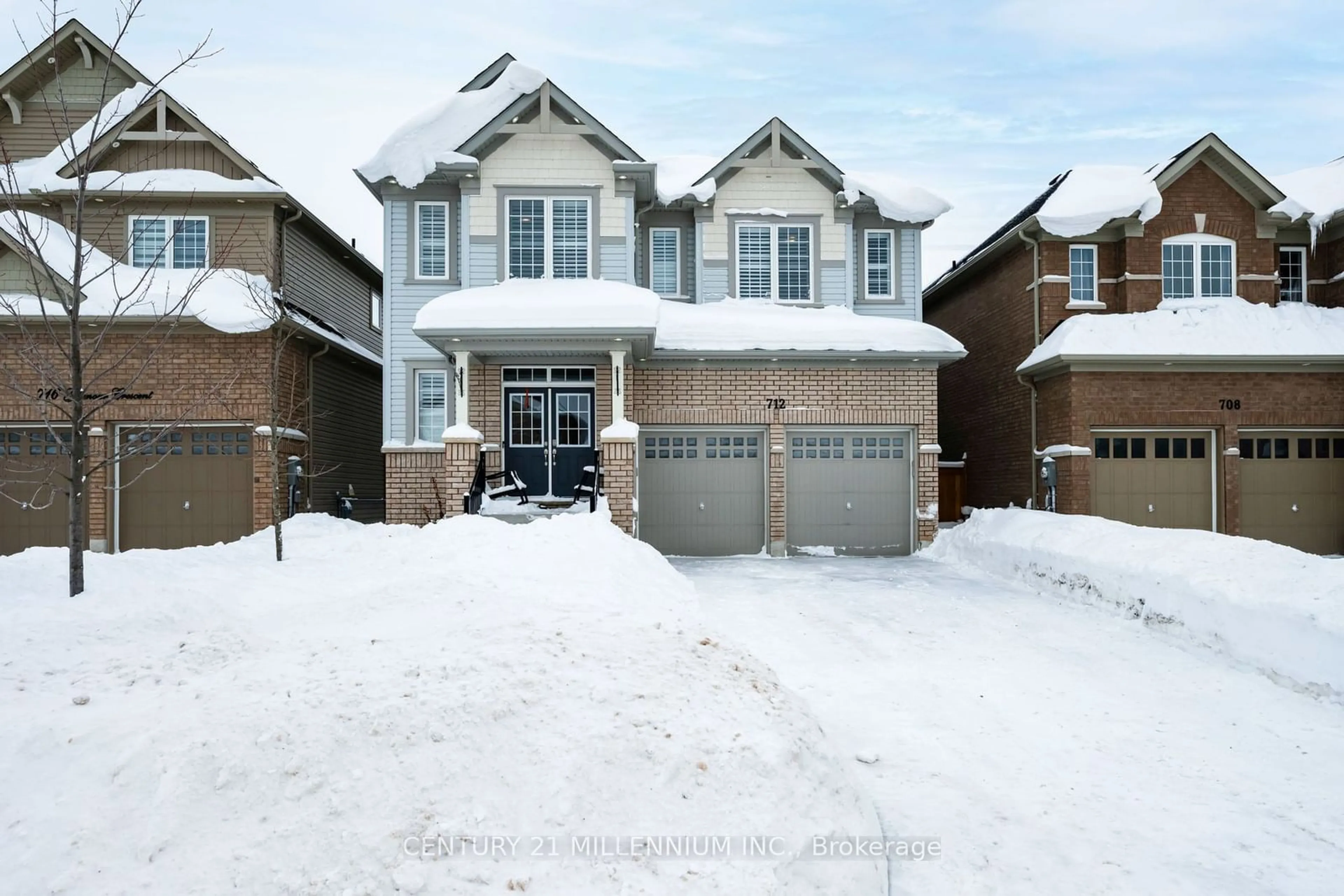 Home with brick exterior material, street for 712 Gilmour Cres, Shelburne Ontario L0N 1S3