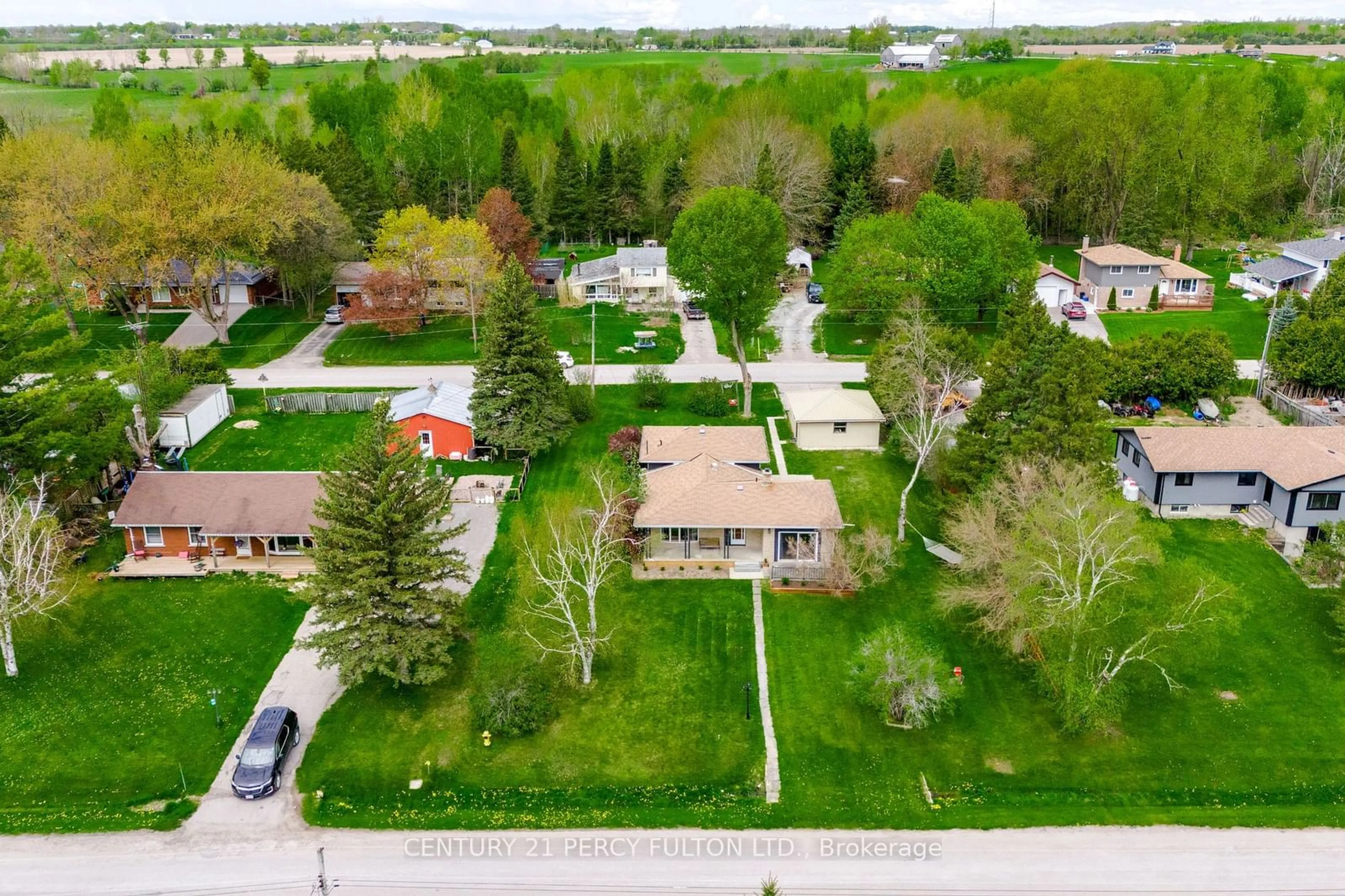 A pic from outside/outdoor area/front of a property/back of a property/a pic from drone, street for 169 Victoria Dr, Kawartha Lakes Ontario K0M 1G0