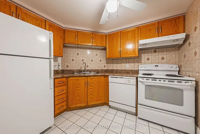 Additional property image - 175 Hunter St Unit 504