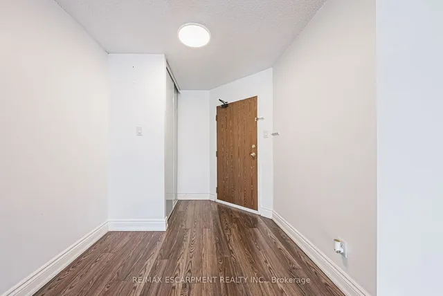 Additional property image - 175 Hunter St Unit 504