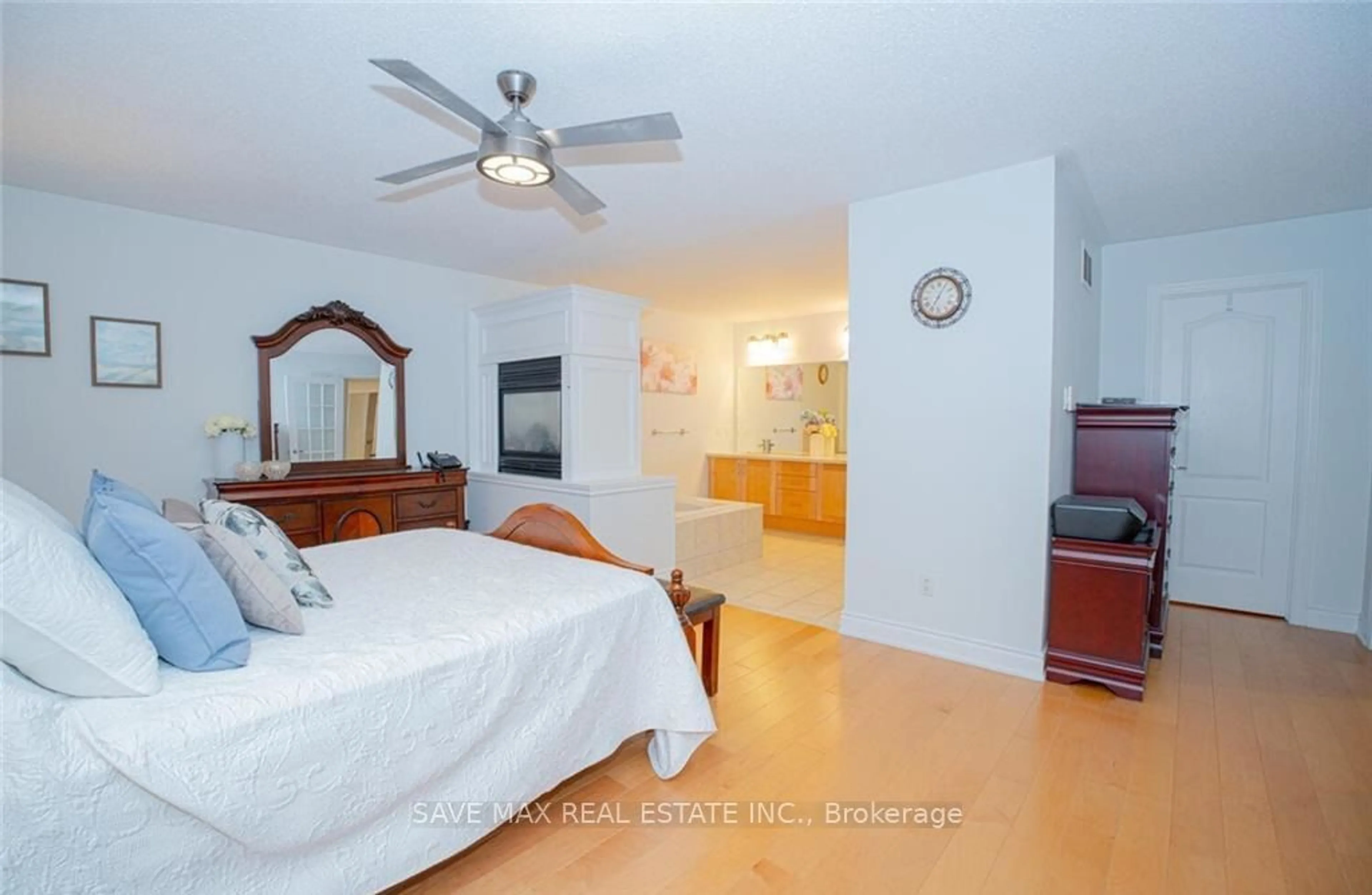 A pic of a room for 50 Islandview Way, Hamilton Ontario L8E 6C1